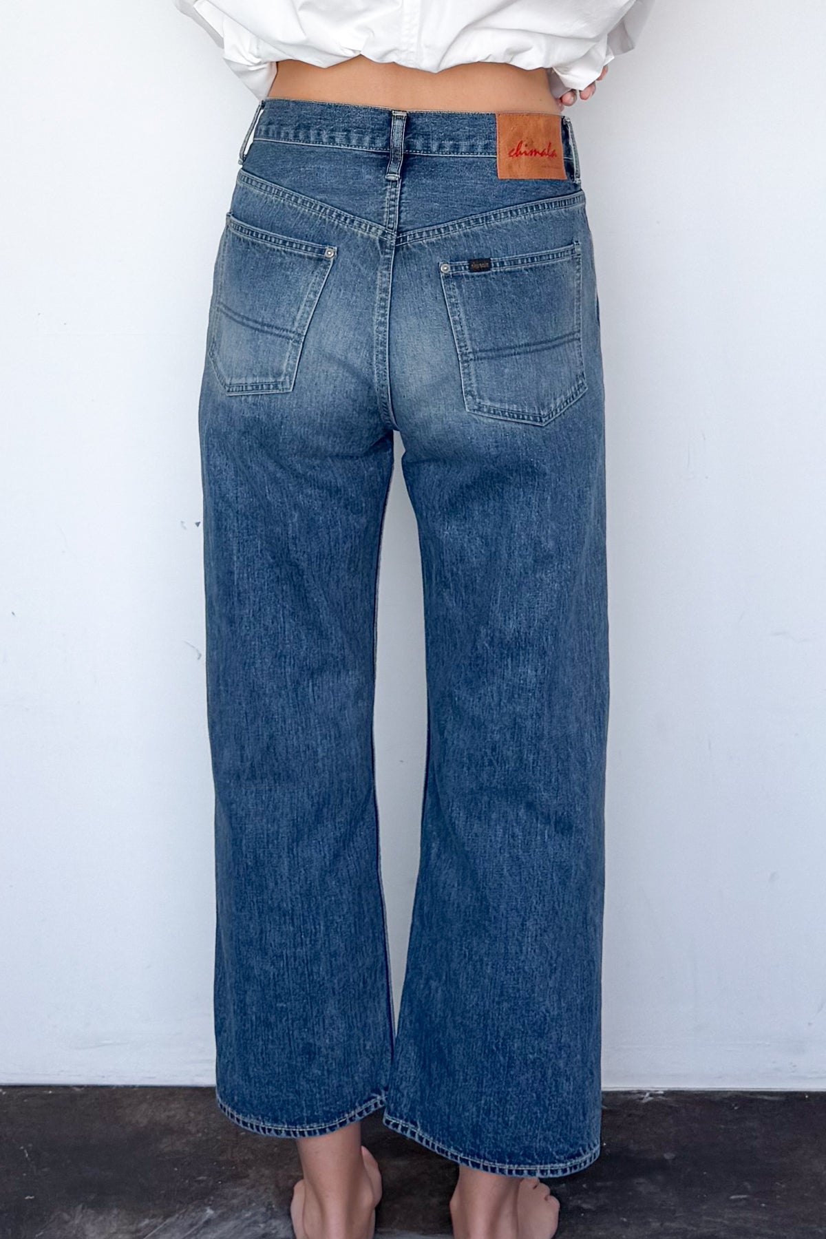 Narrow Straight Cut Jean