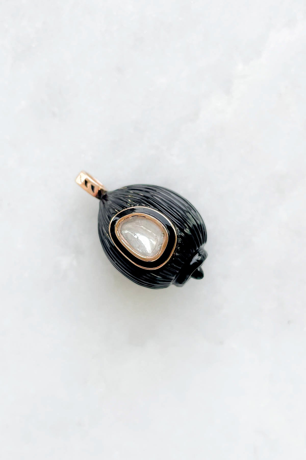 Onyx Coquito with Diamond Charm