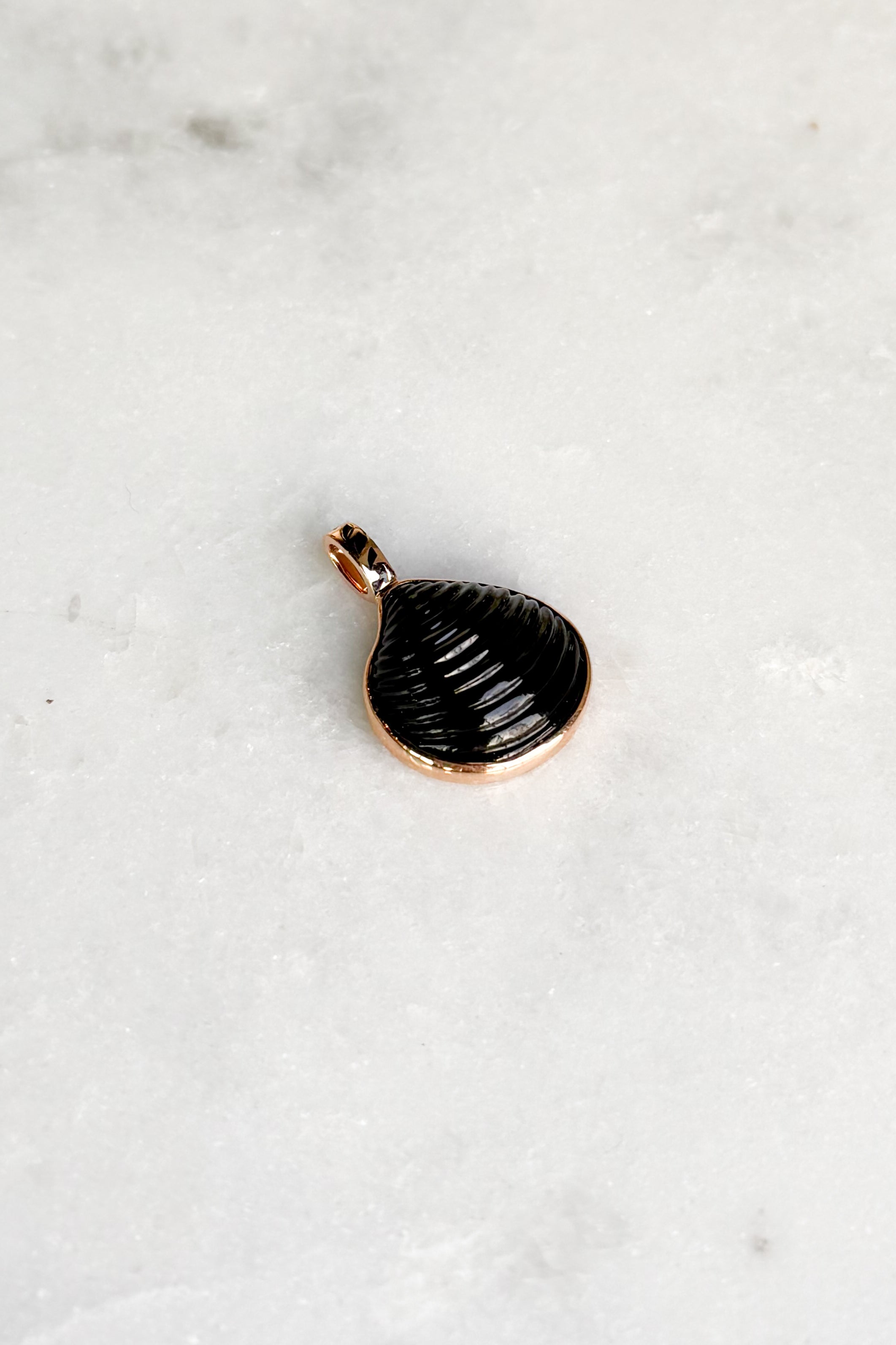 Petite Venus Onyx Charm