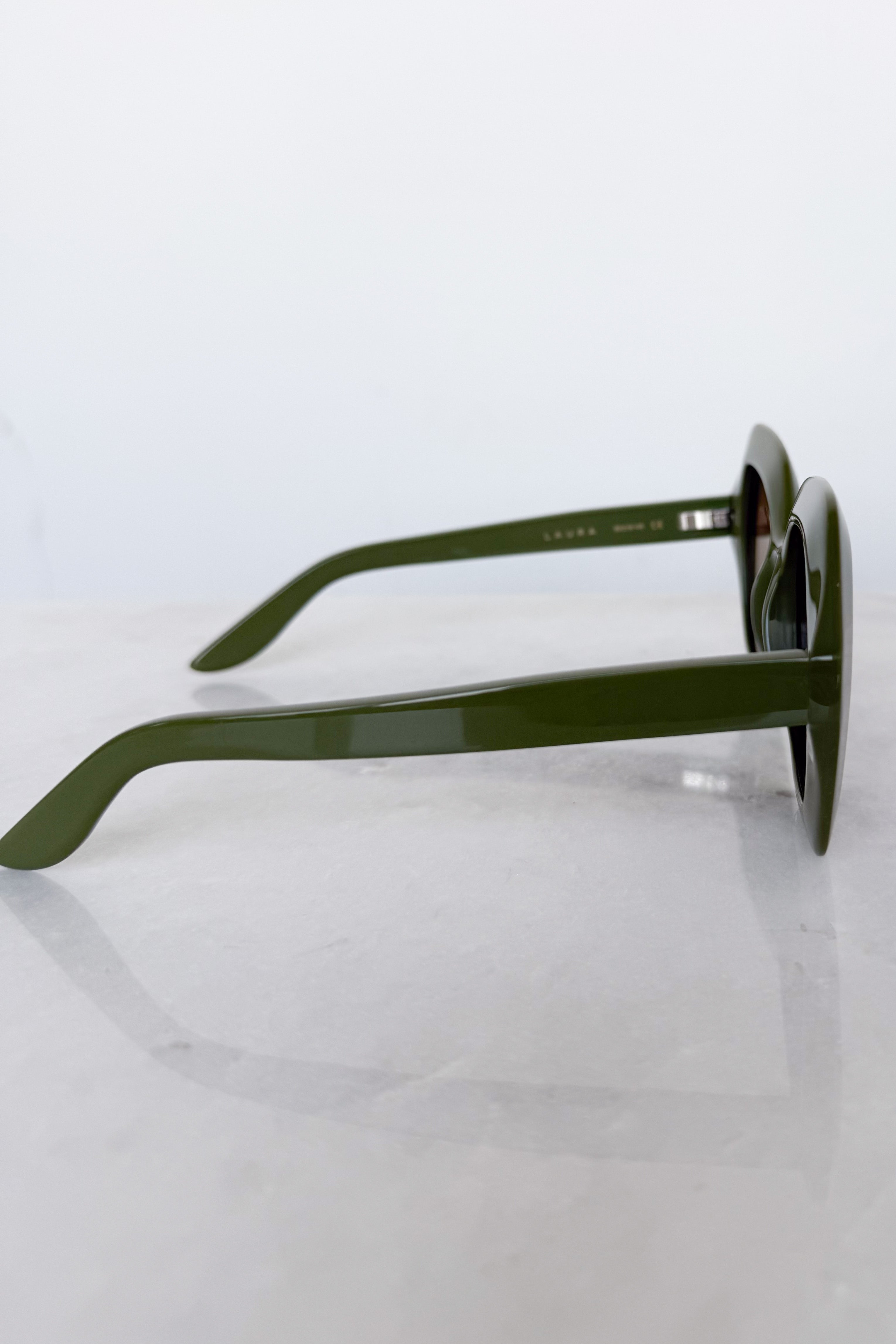 Laura Sunglasses, Abacate