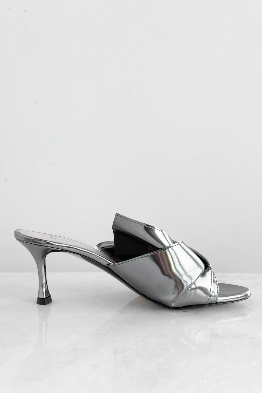 Metallic Bow Kitten Heel