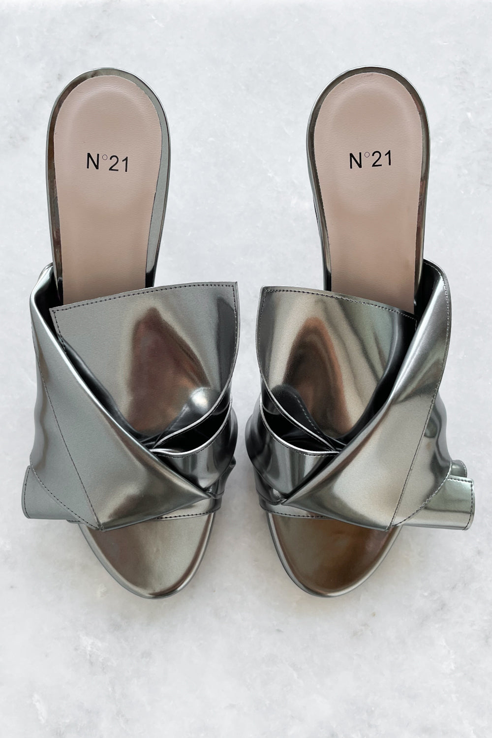 Metallic Bow Kitten Heel
