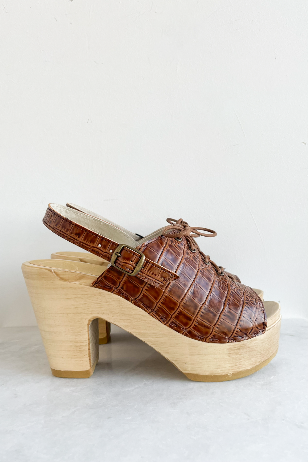 Simone Platform Clog