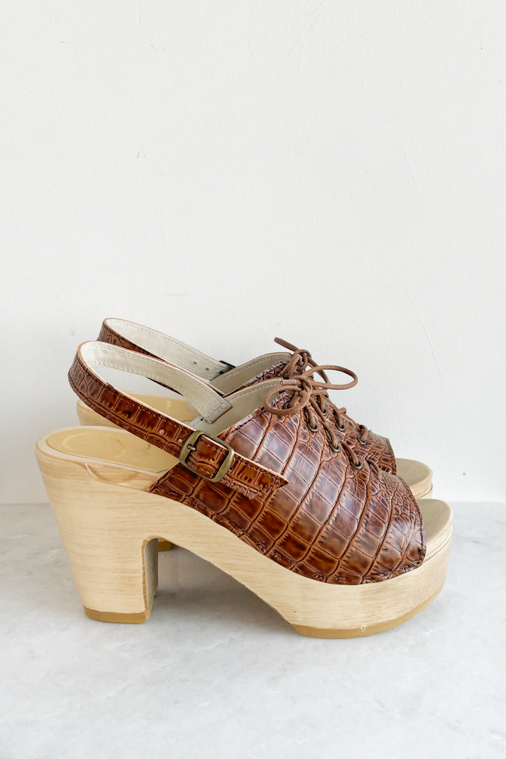 Simone Platform Clog