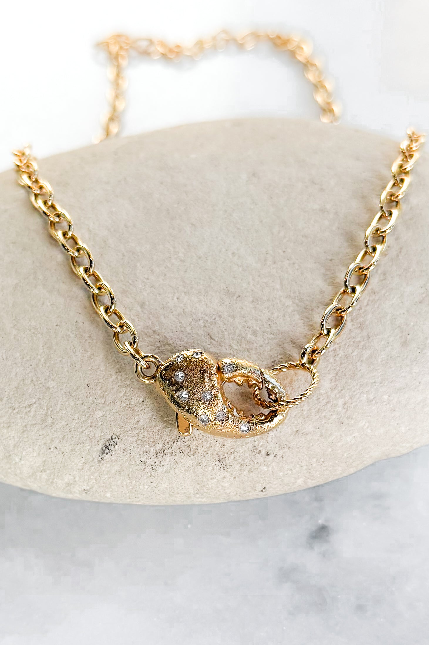 Jumbo IT'S A LOBSTER CLASP Chain Necklace