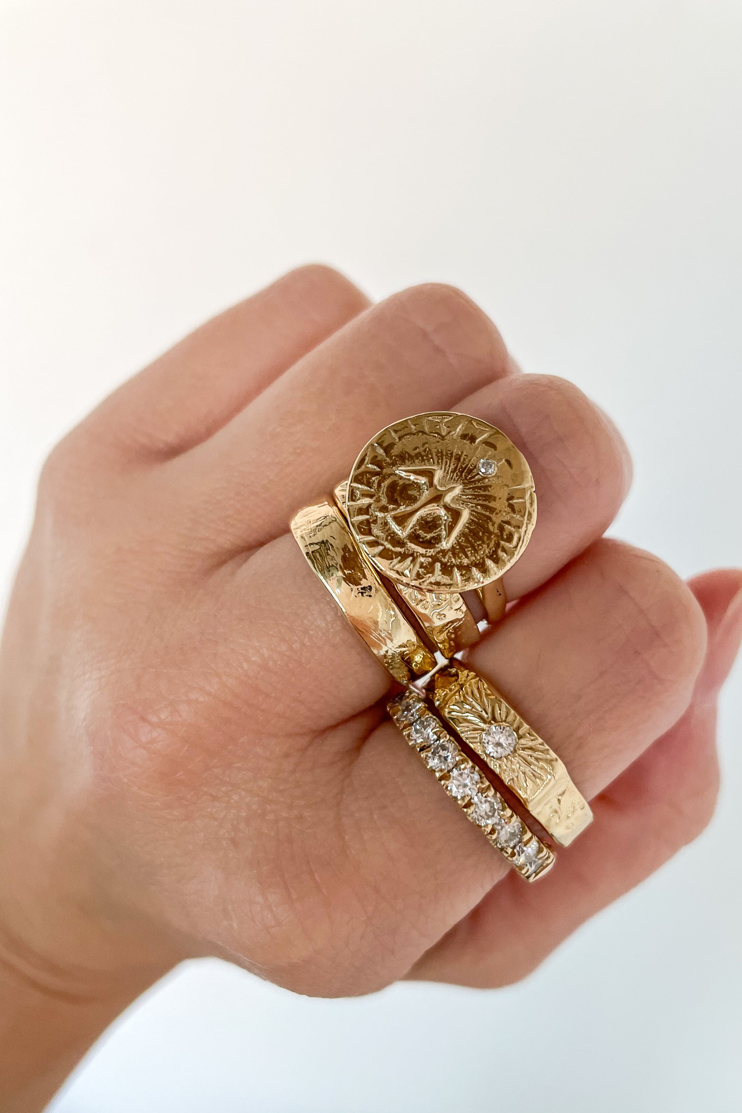 Diamond Eye of Love Band