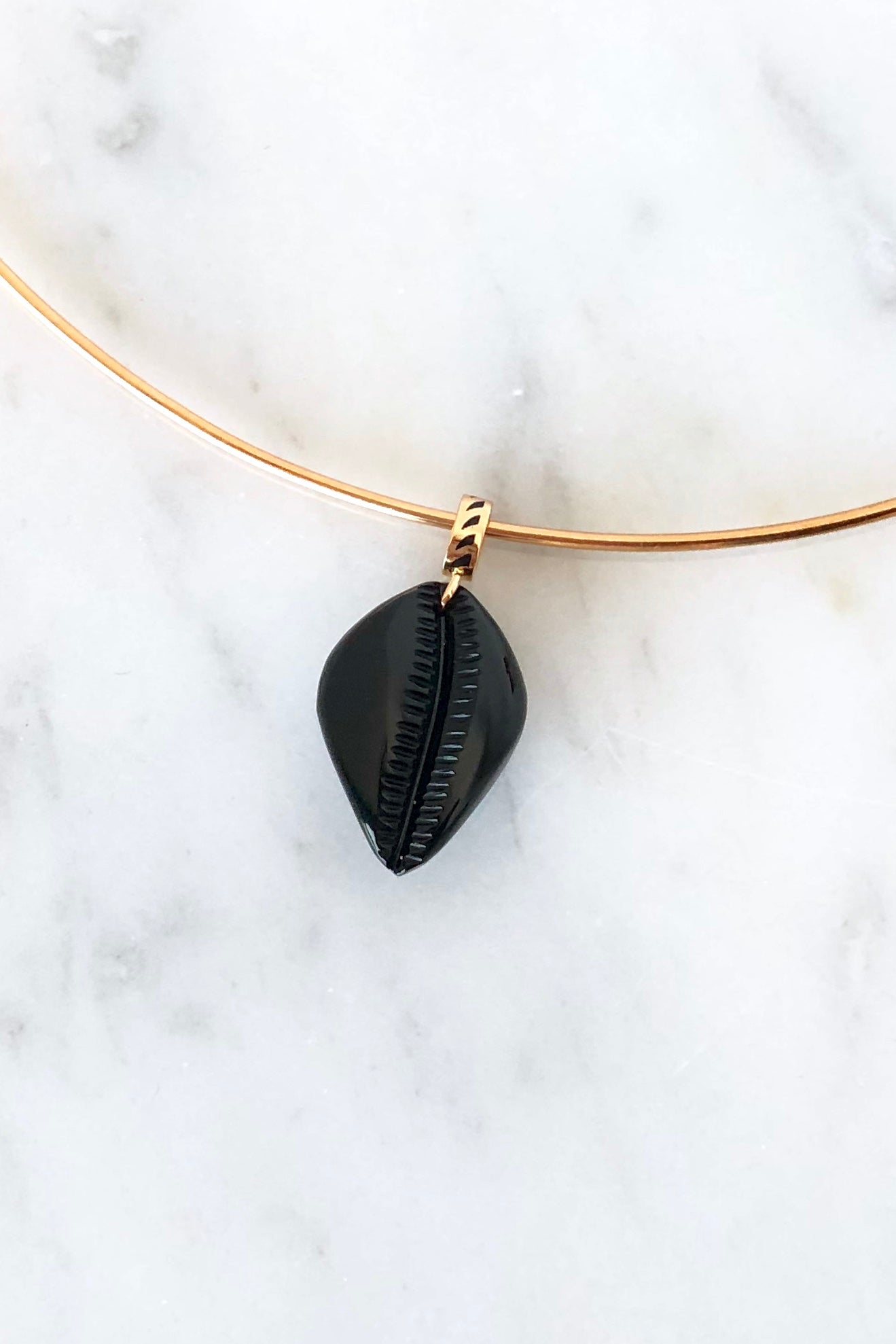 Onyx Cowry Charm
