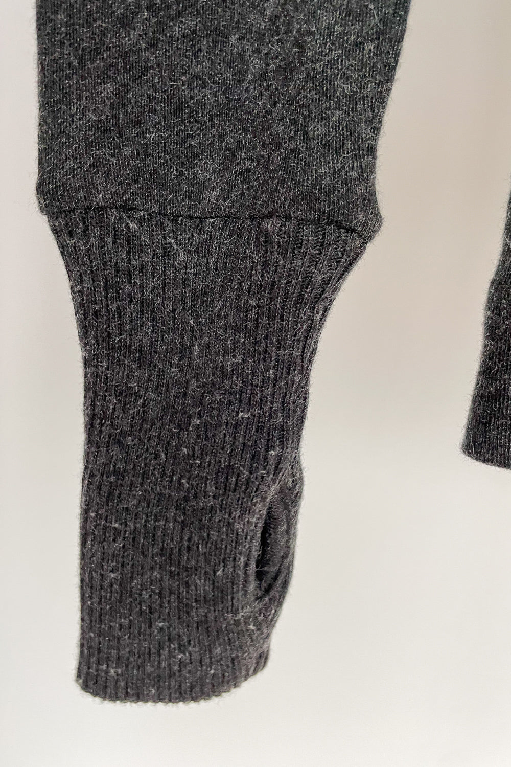 Cashmere Cuffed Crewneck