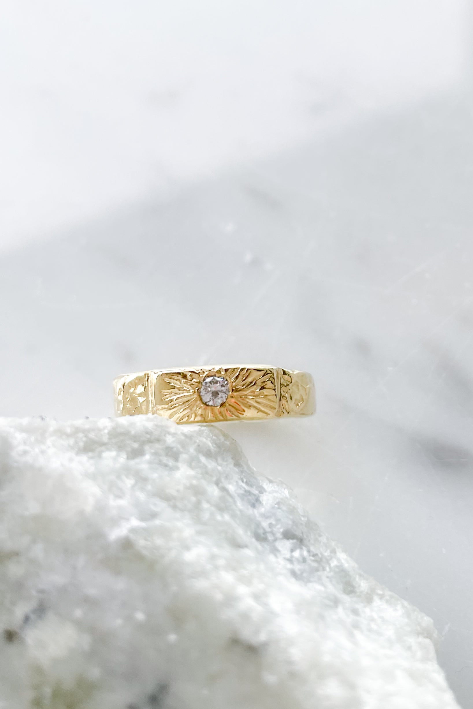 Diamond Eye of Love Band