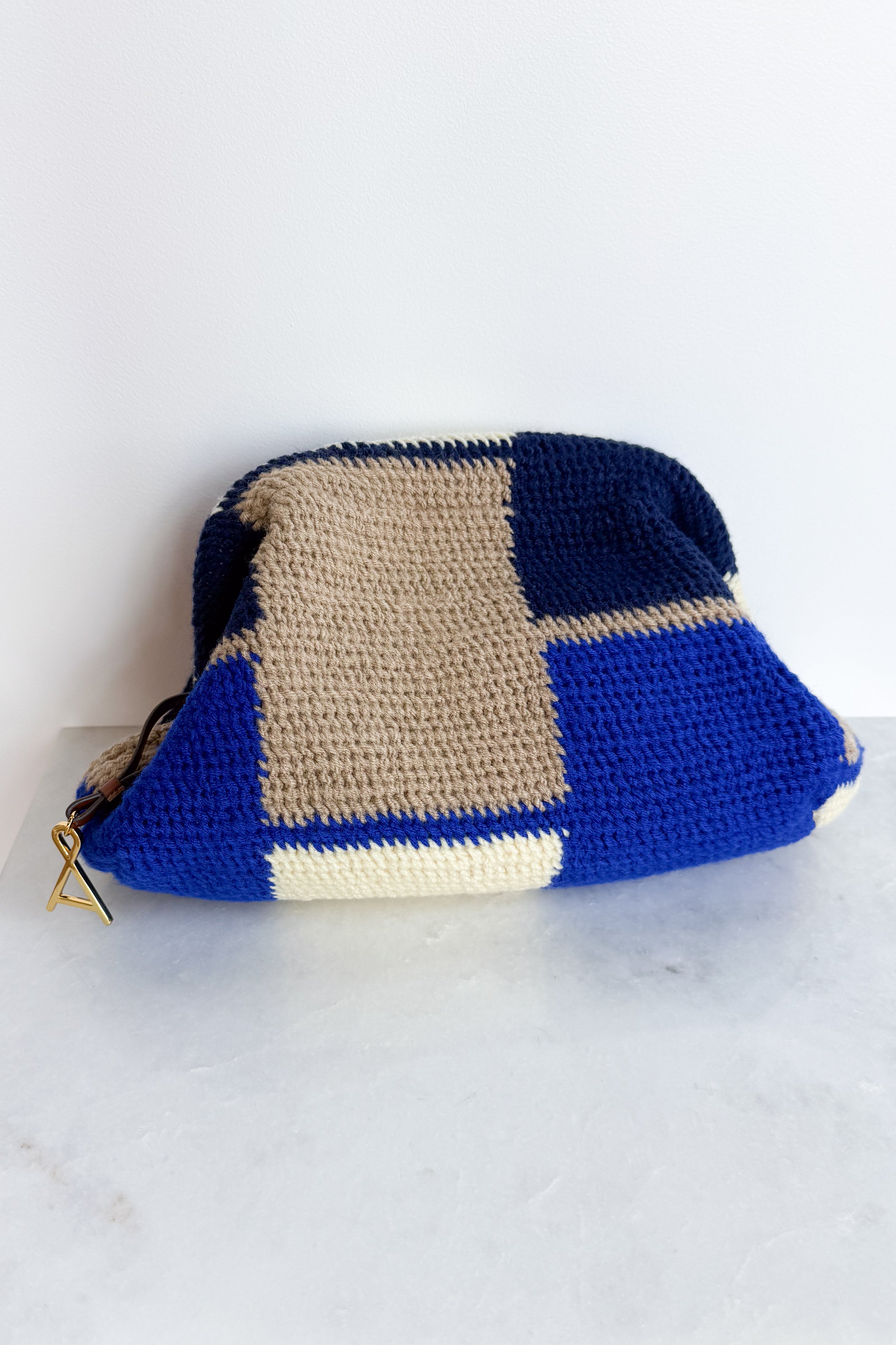 Block Bilum Clutch by Muma Bahu