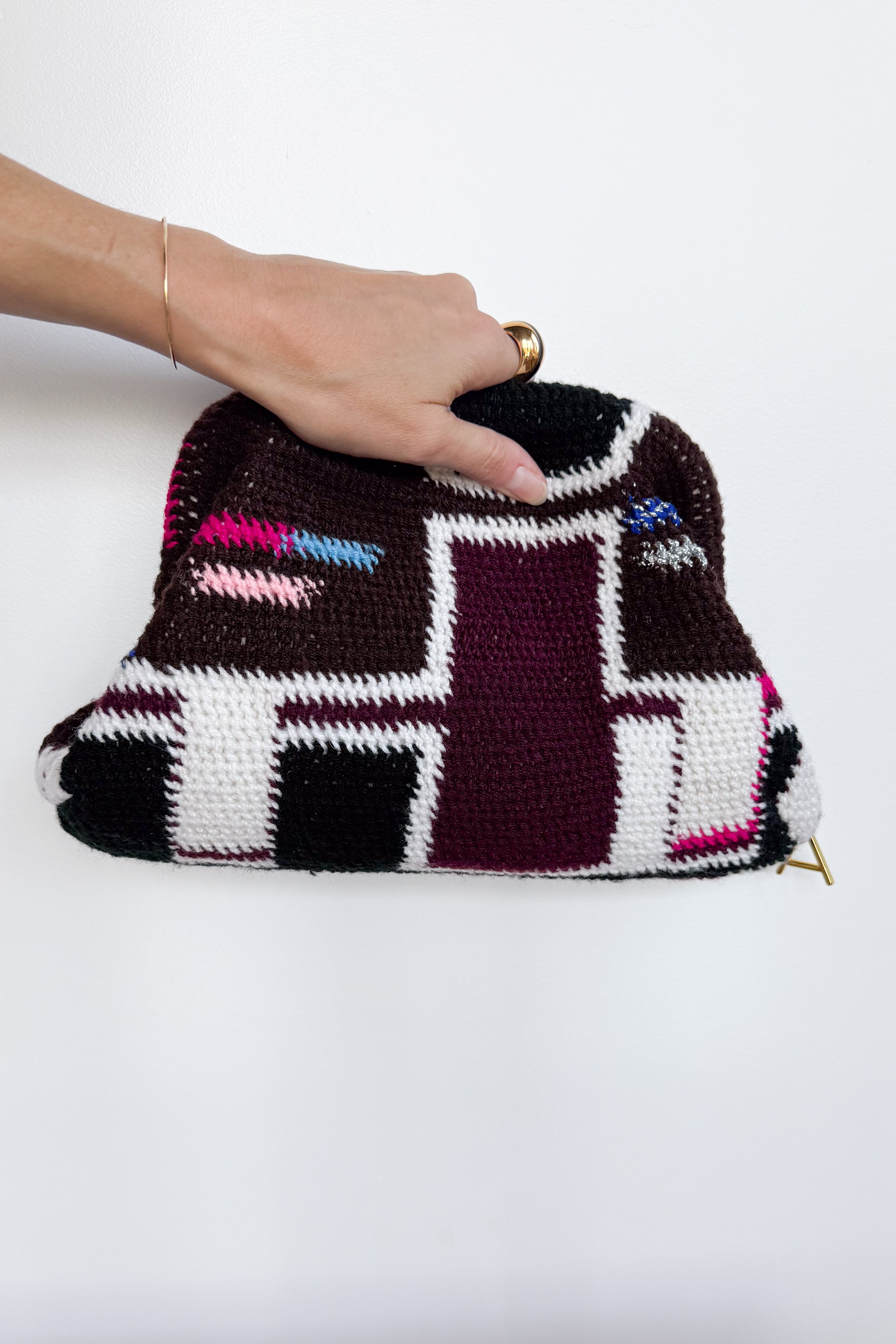 Mod Bilum Clutch by Nancy