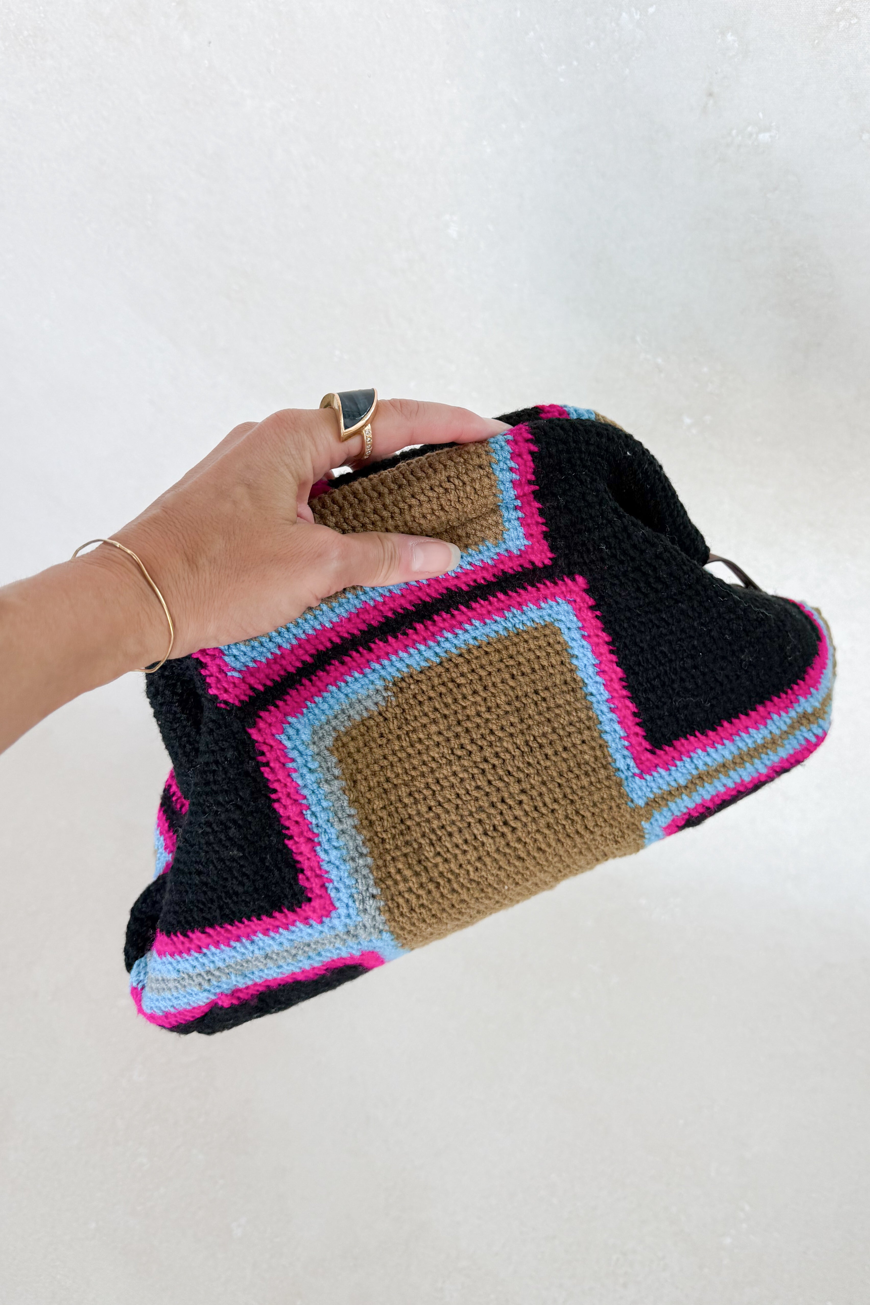 Feast Bilum Clutch by Goroka Collective 1/1