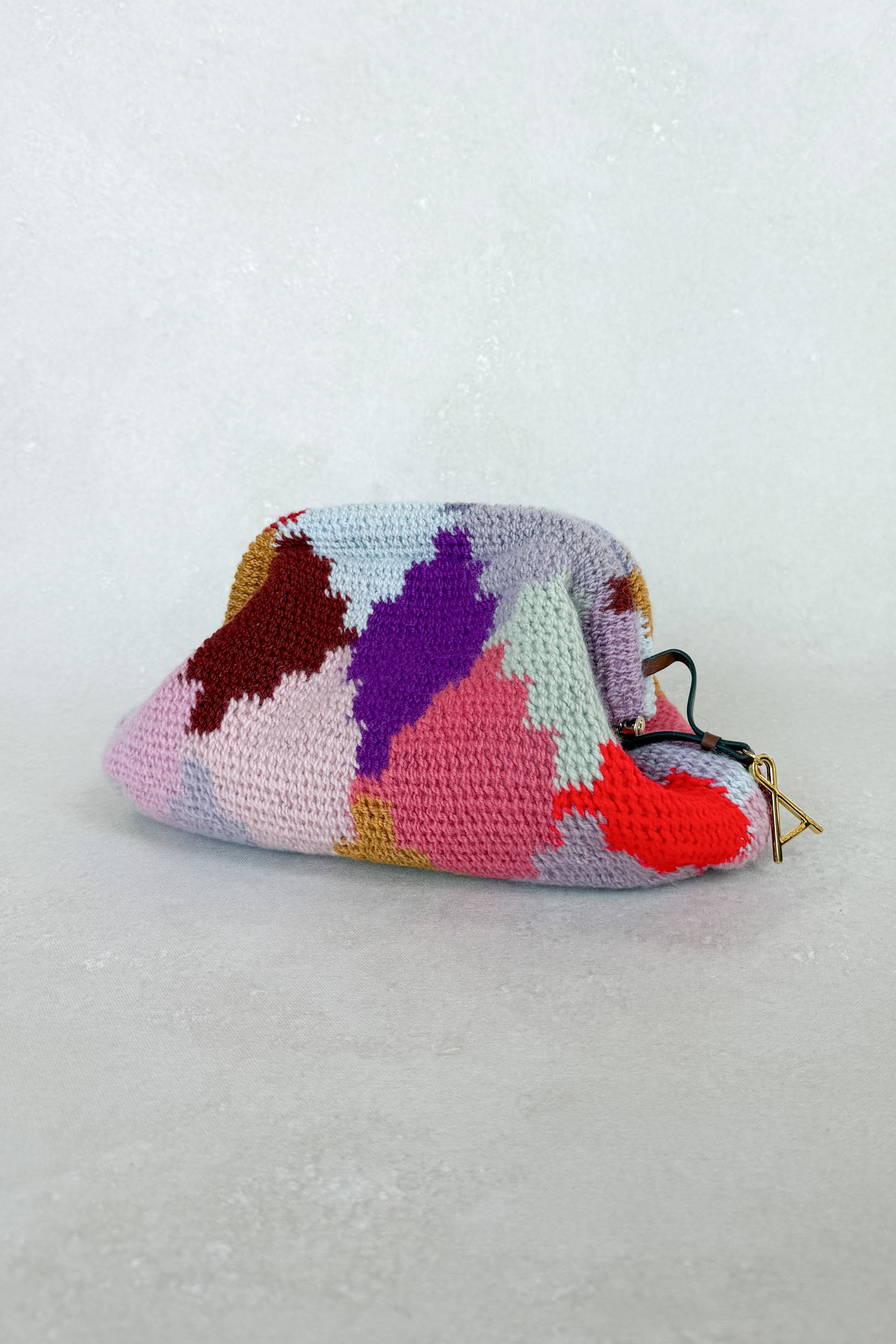 Jiggy Bilum Clutch by Goroka Collective 1/1