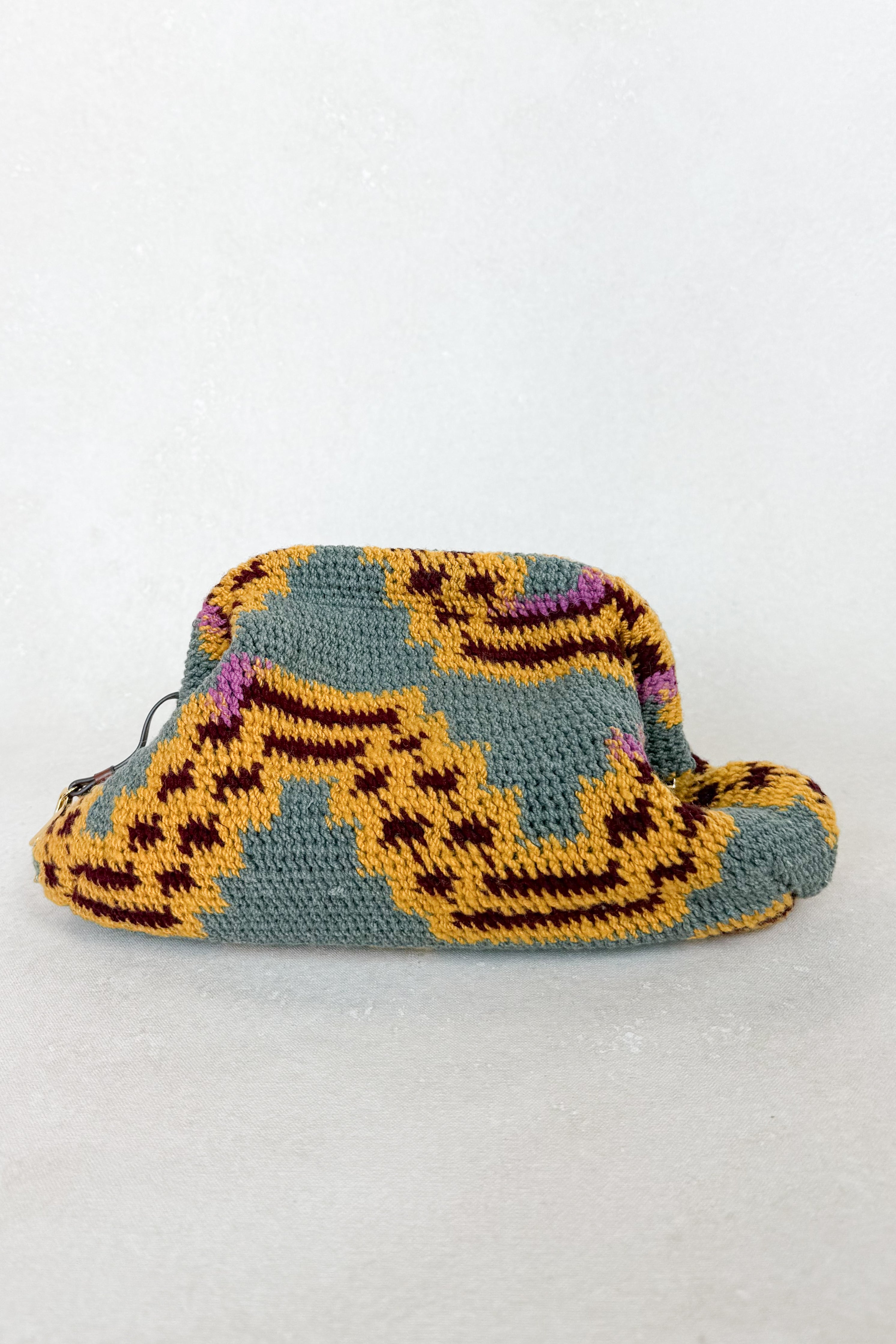 Mountain Bilum Clutch by Susan 1/1