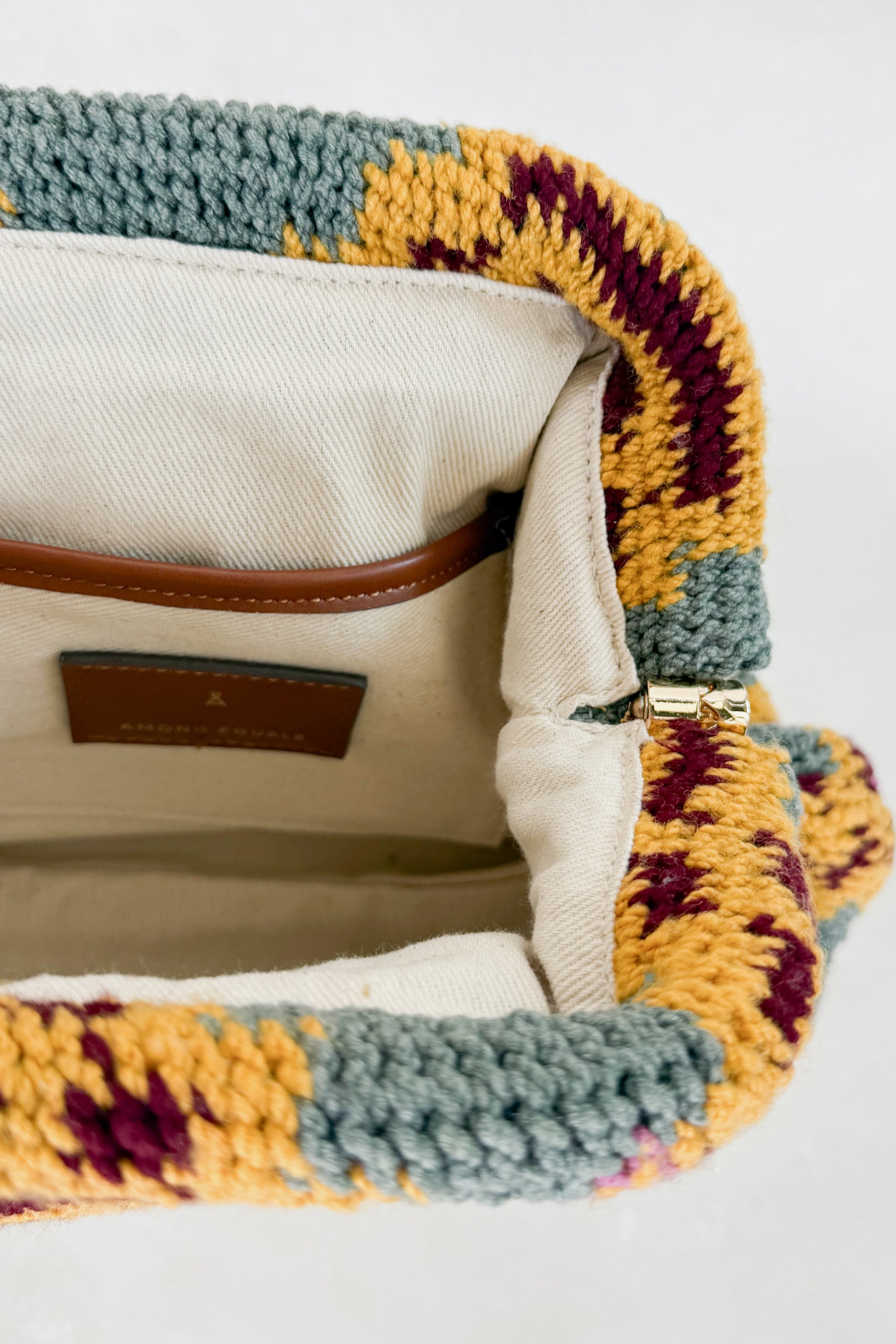 Mountain Bilum Clutch by Susan 1/1