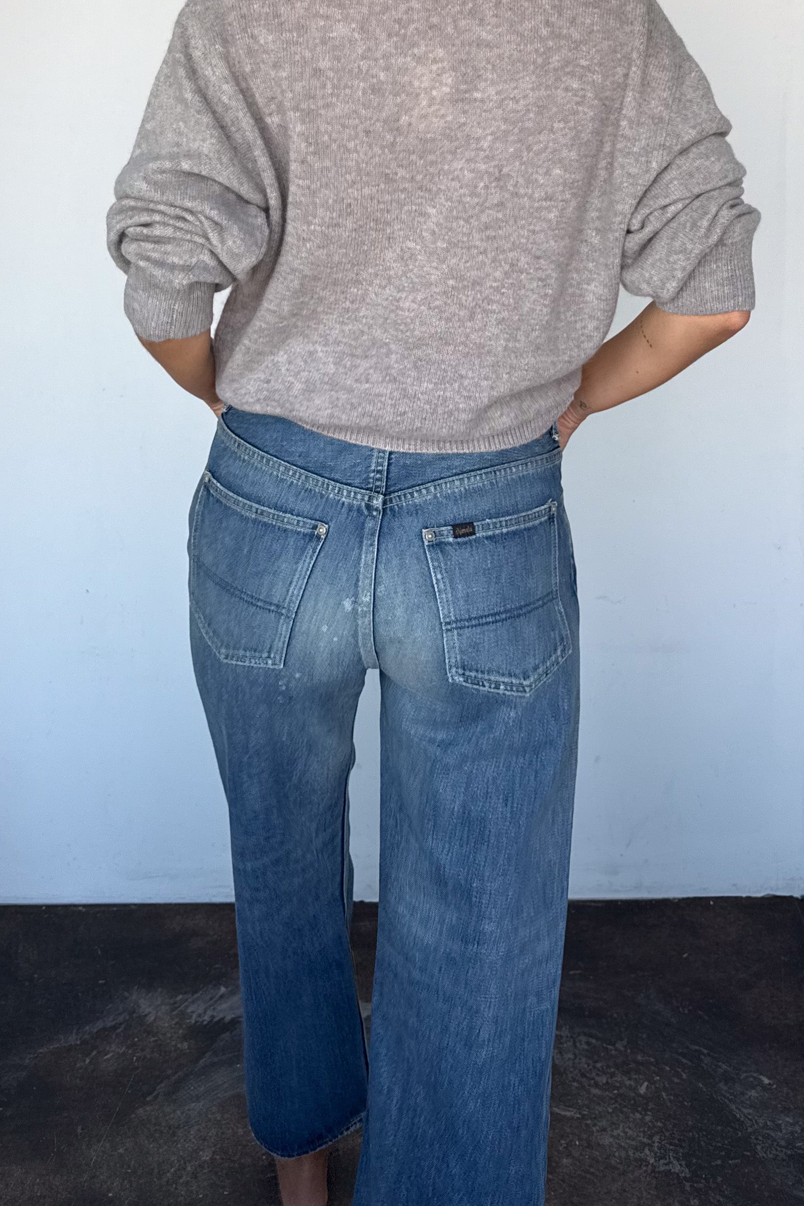 Narrow Straight Cut Jean