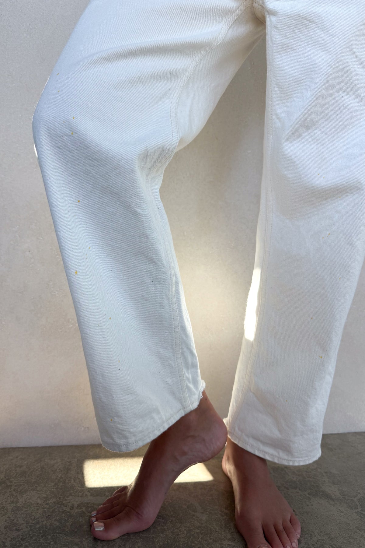 Wide Tapered Cut Jean