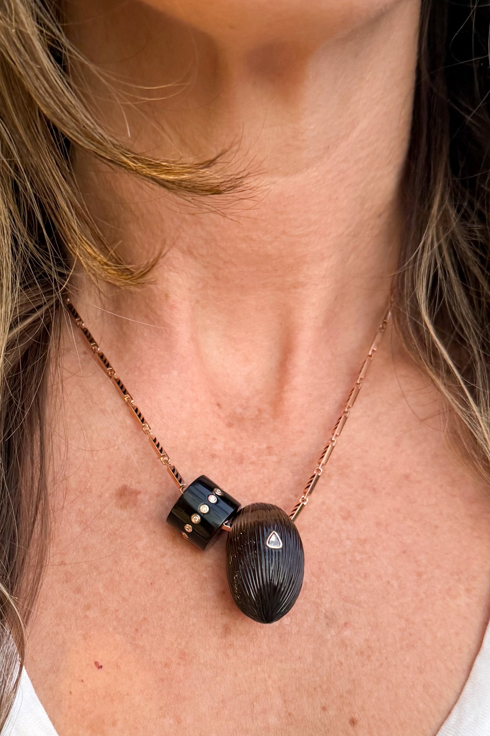 Dark Smokey Quartz Short Bead with Diamonds