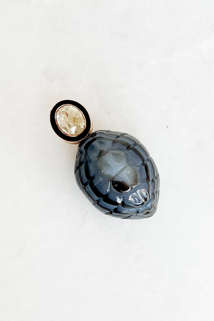 Line Agate Turtle with Sillimanite Charm