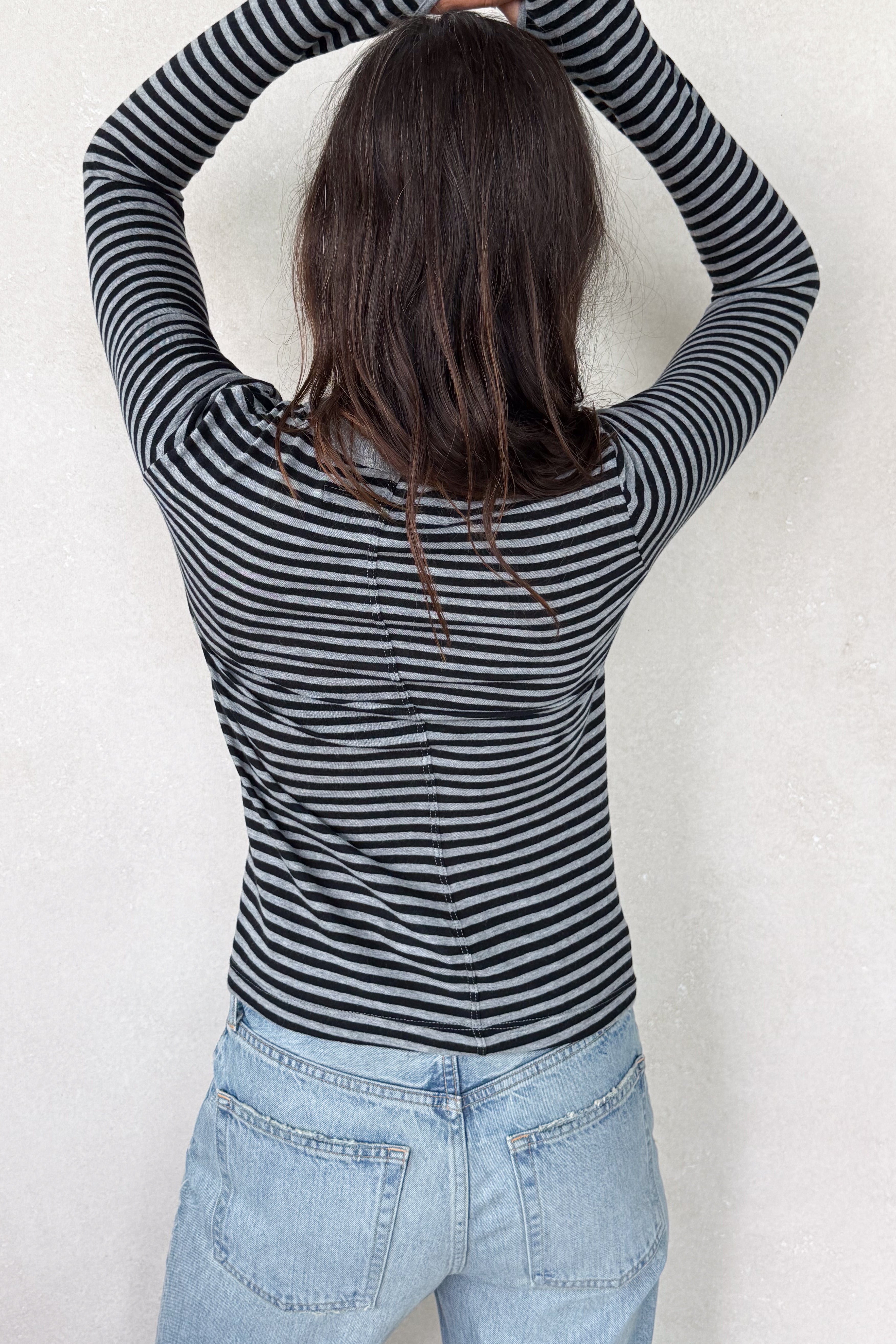 Cashmere Classic Crewneck