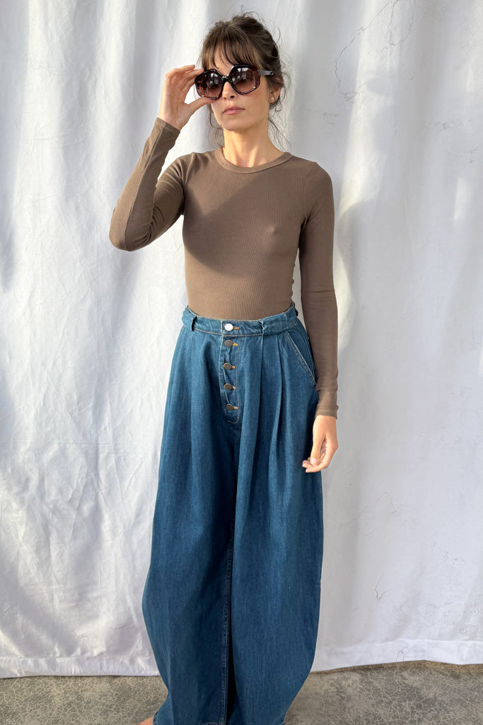 Silk Rib Fitted Crewneck