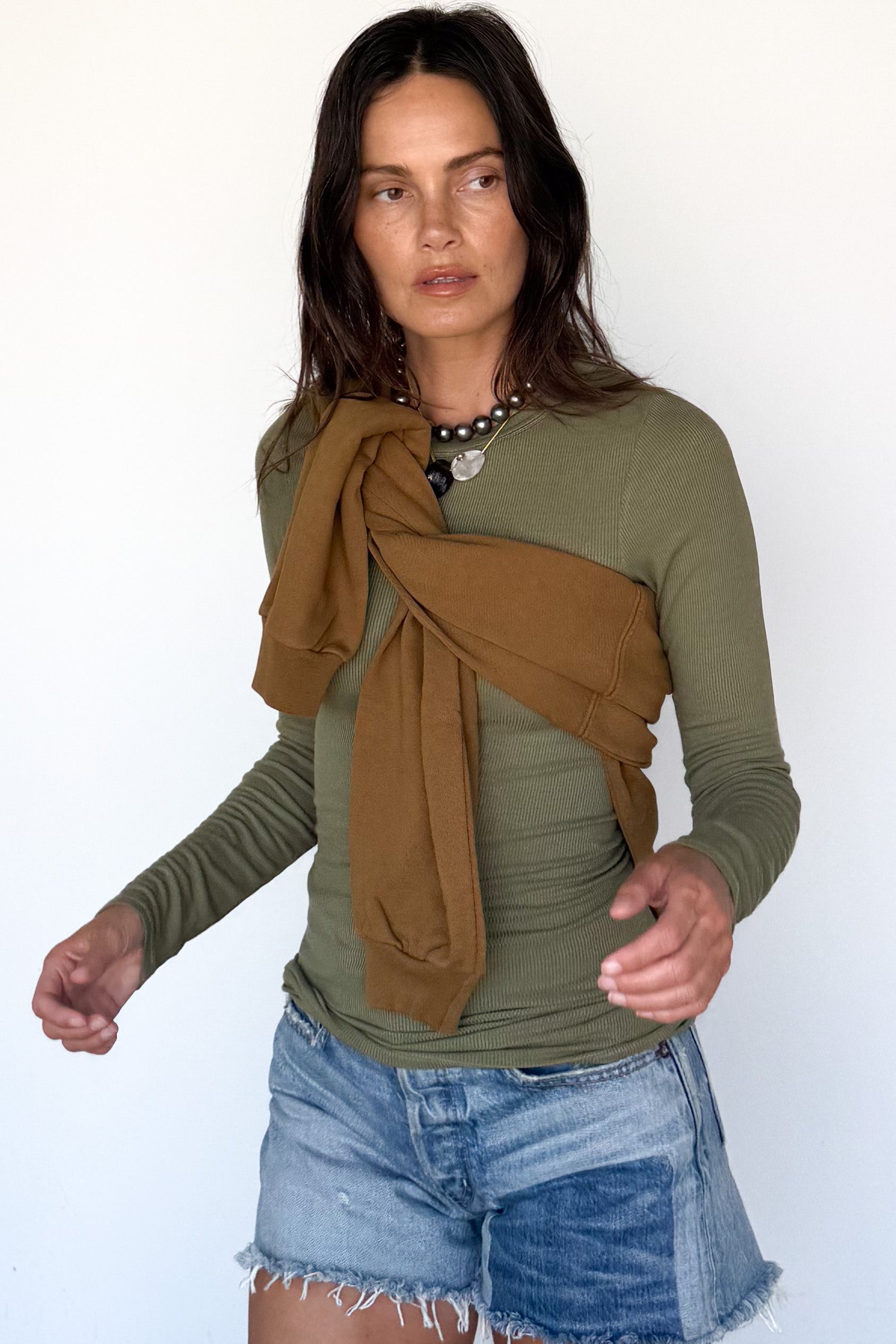 Silk Rib Fitted Crewneck