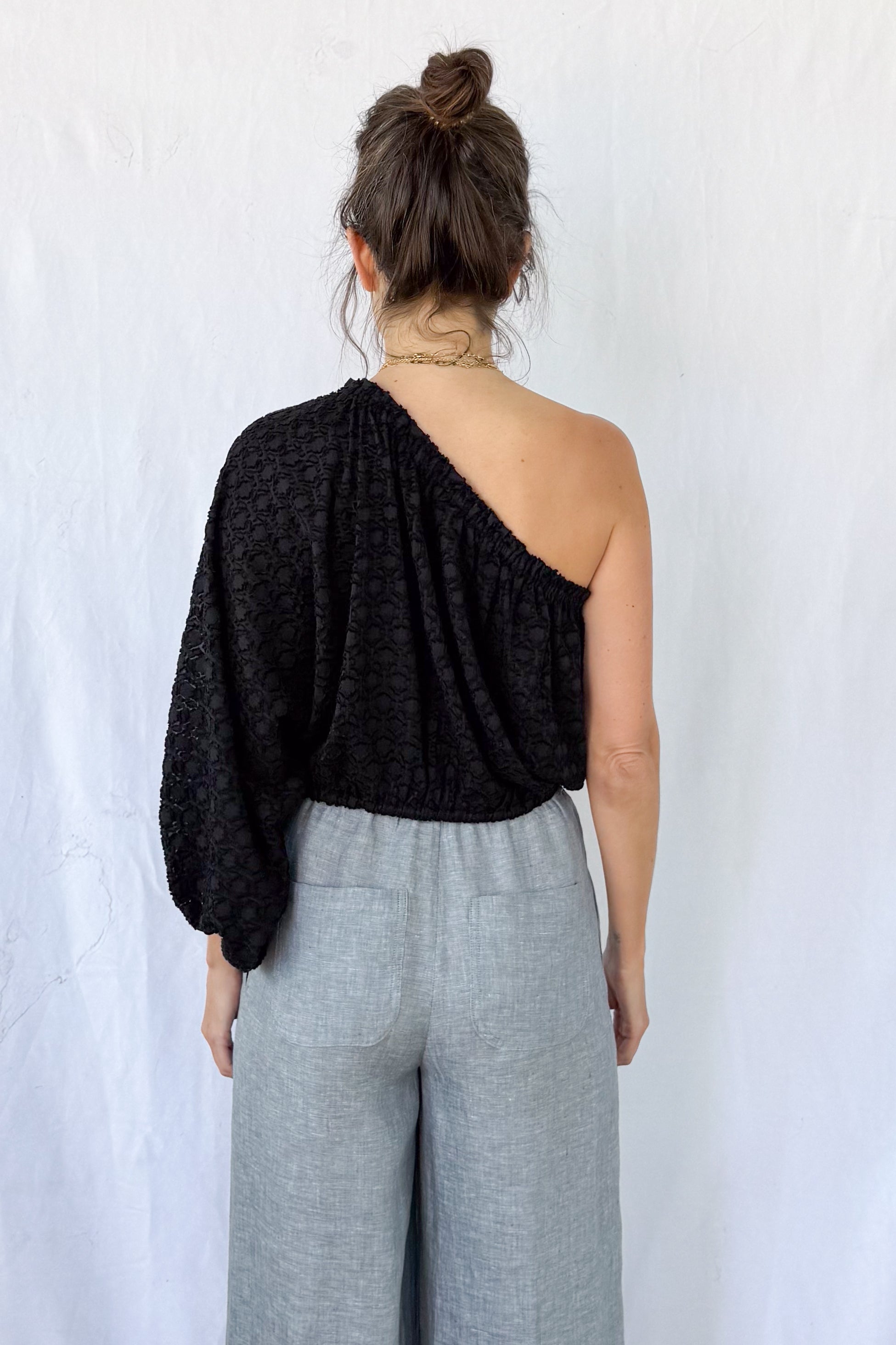 Twist Top