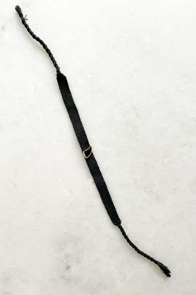 Petite Onyx Shark Fin Tie Bracelet