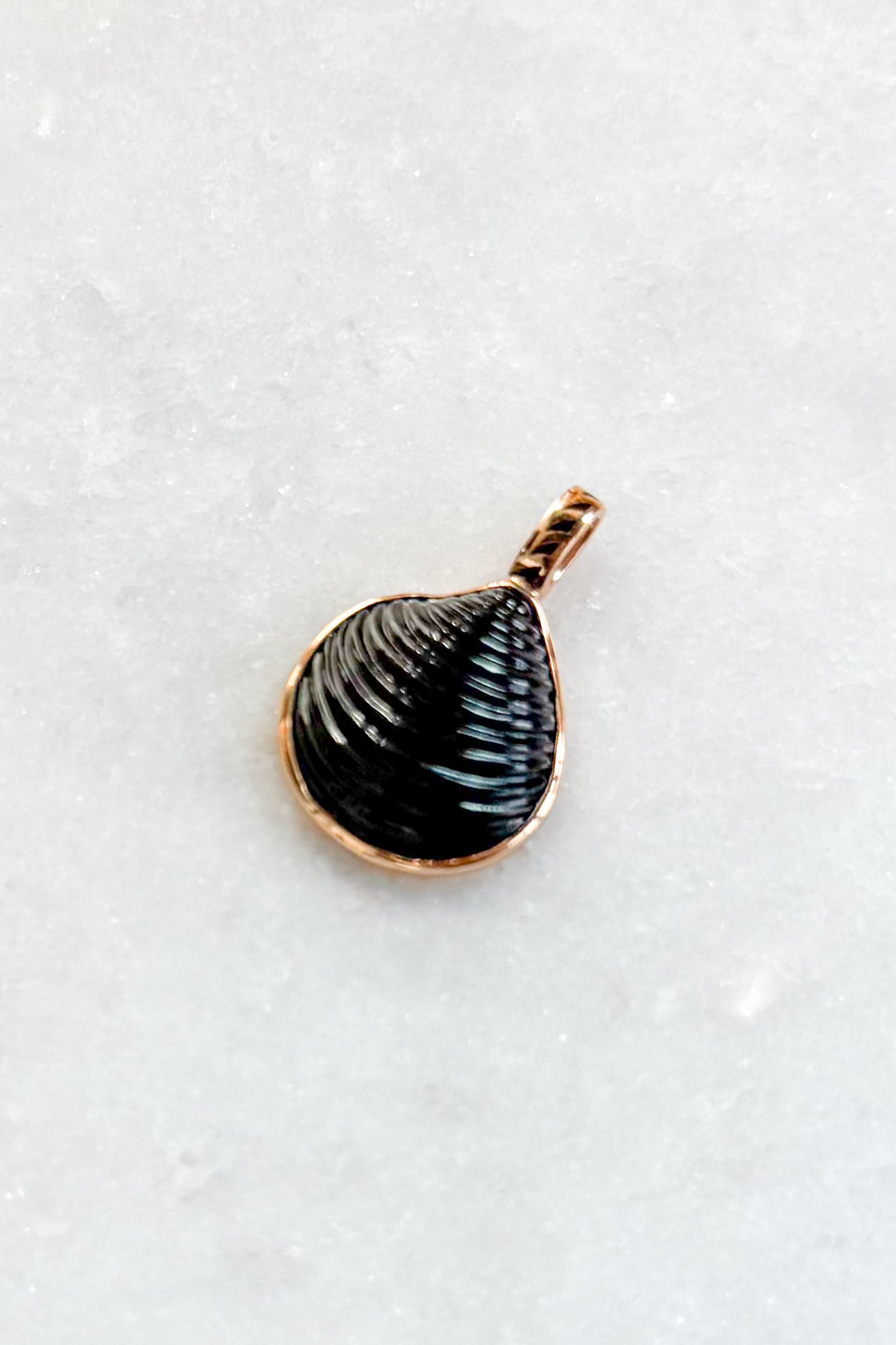 Petite Venus Onyx Charm
