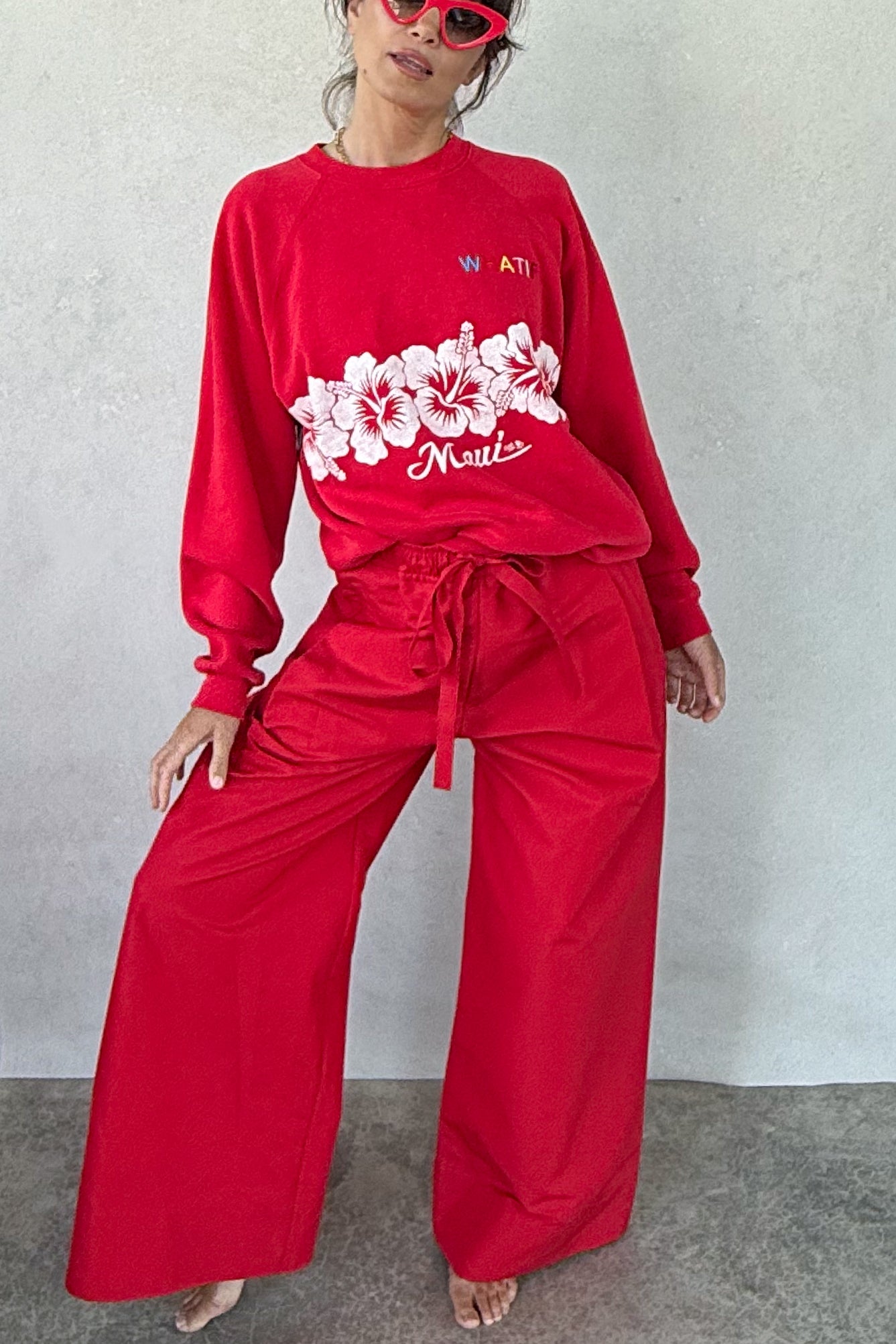 Tourist "Maui" Sweatshirt - Red XS/S