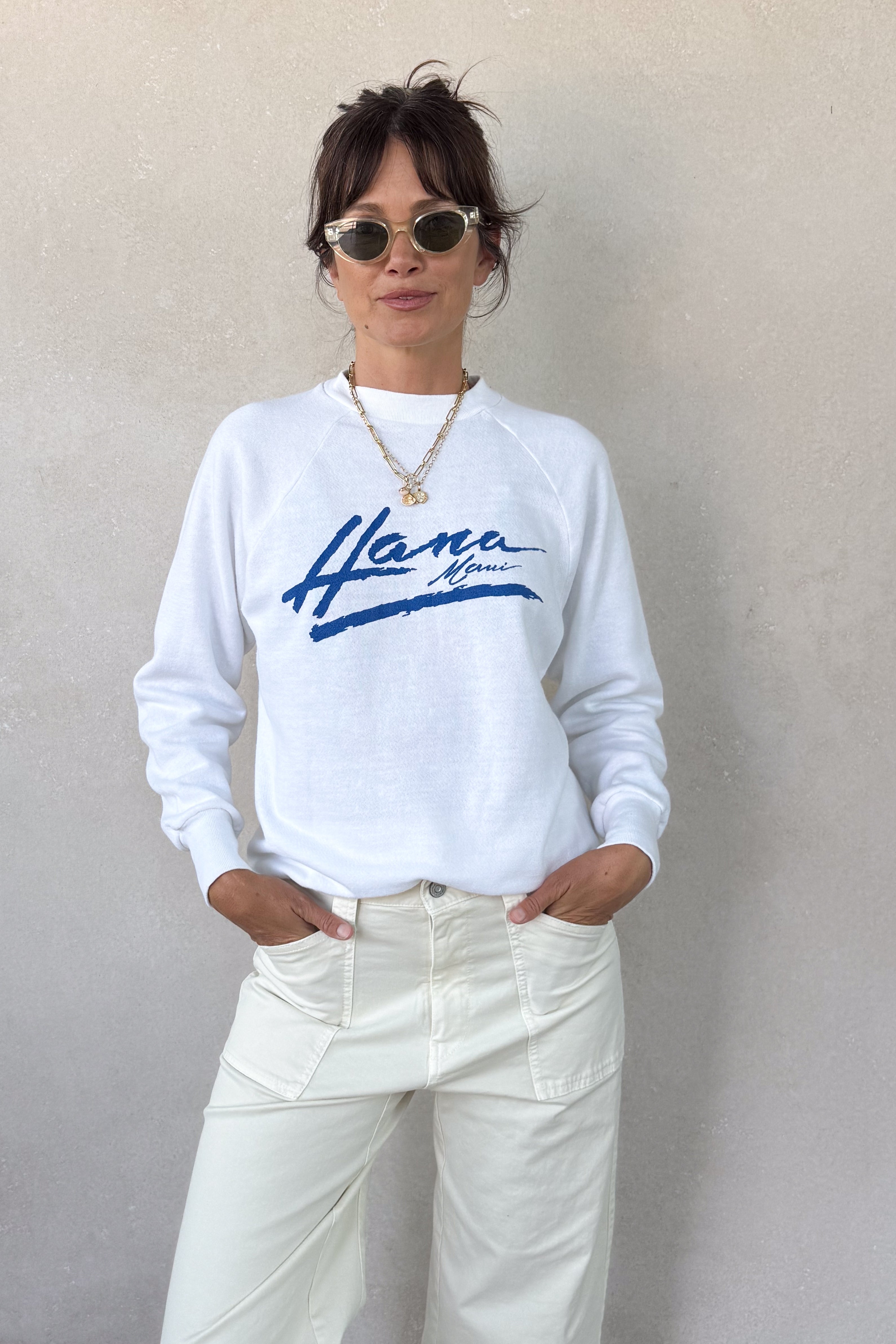 Tourist "Hana" Sweatshirt - White XS/S