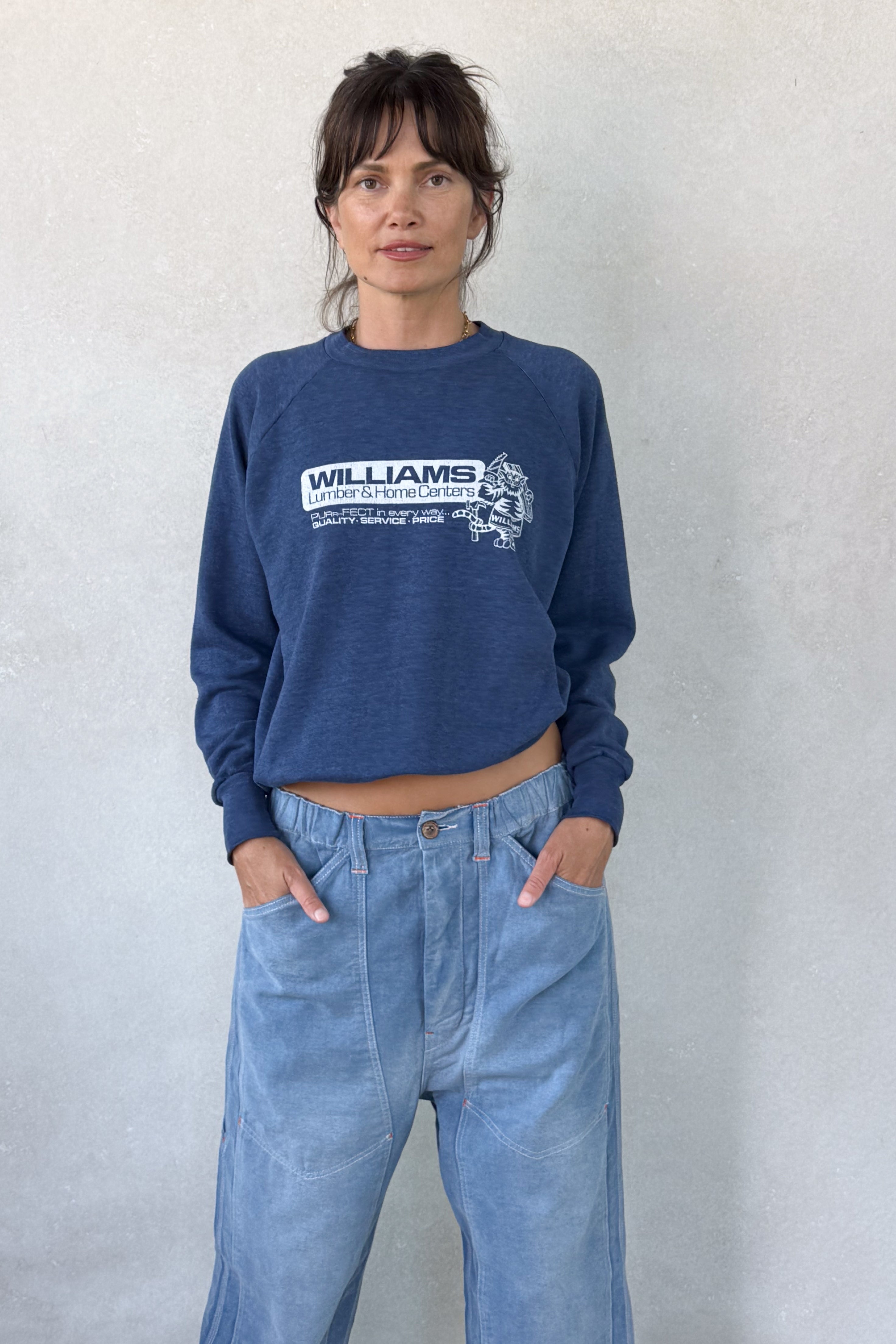 Tourist "Williams" Sweatshirt - Navy XS/S