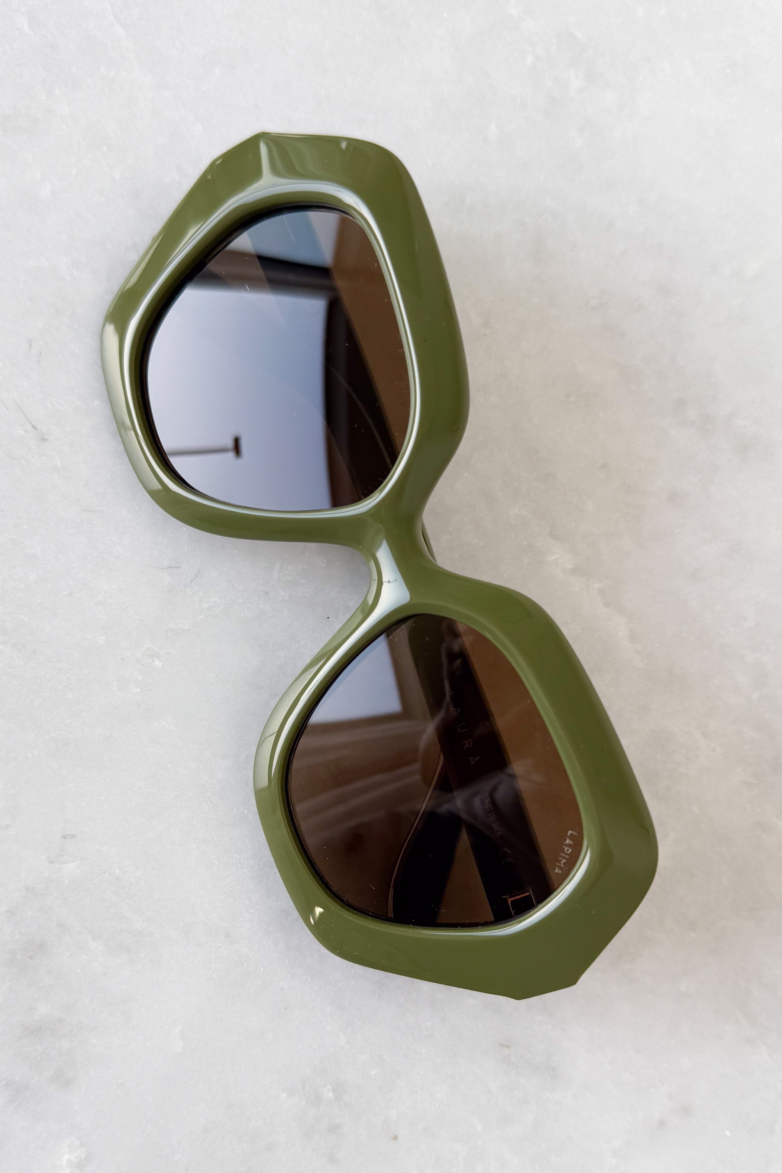 Laura Sunglasses, Abacate