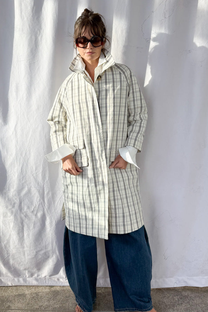 Lewis Coat