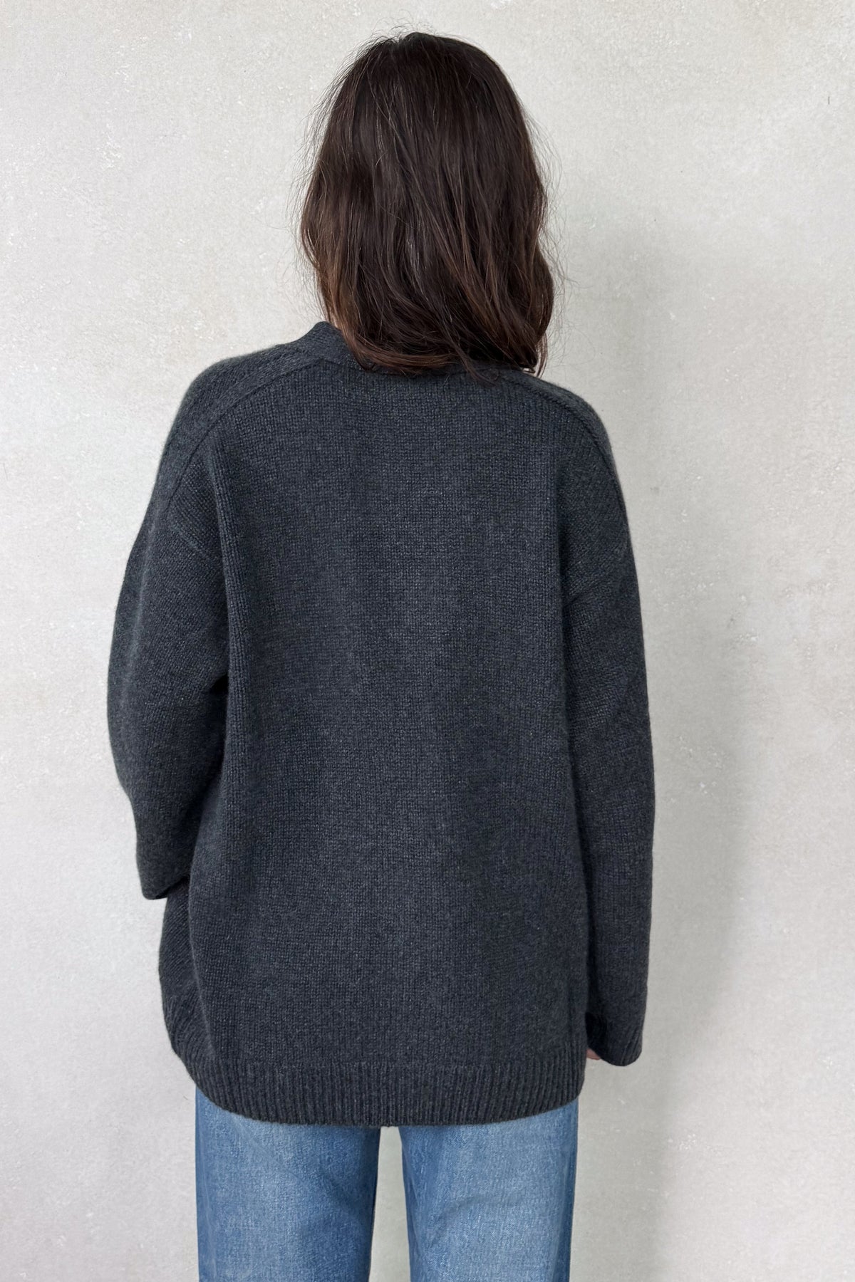 Gassin Charcoal Cashmere Cardigan