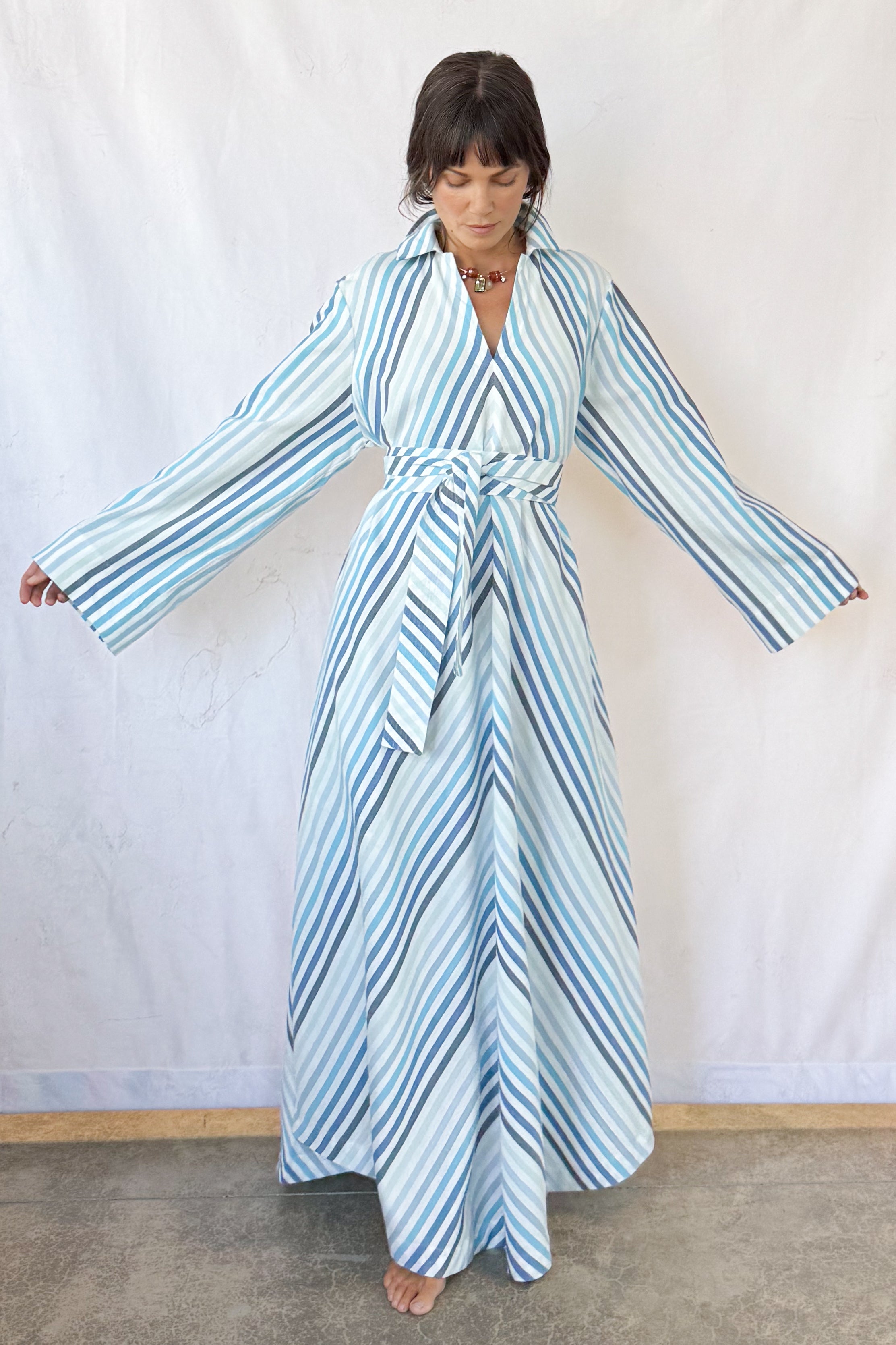 Lagoon V-Neck Caftan