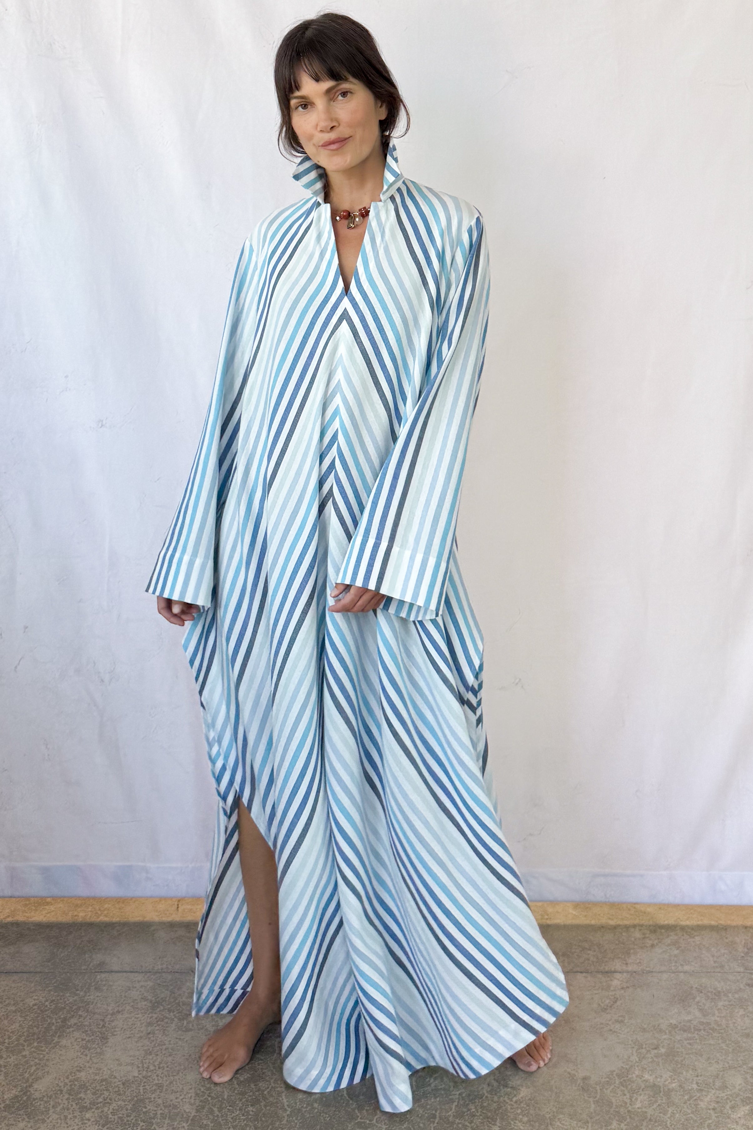 Lagoon V-Neck Caftan P