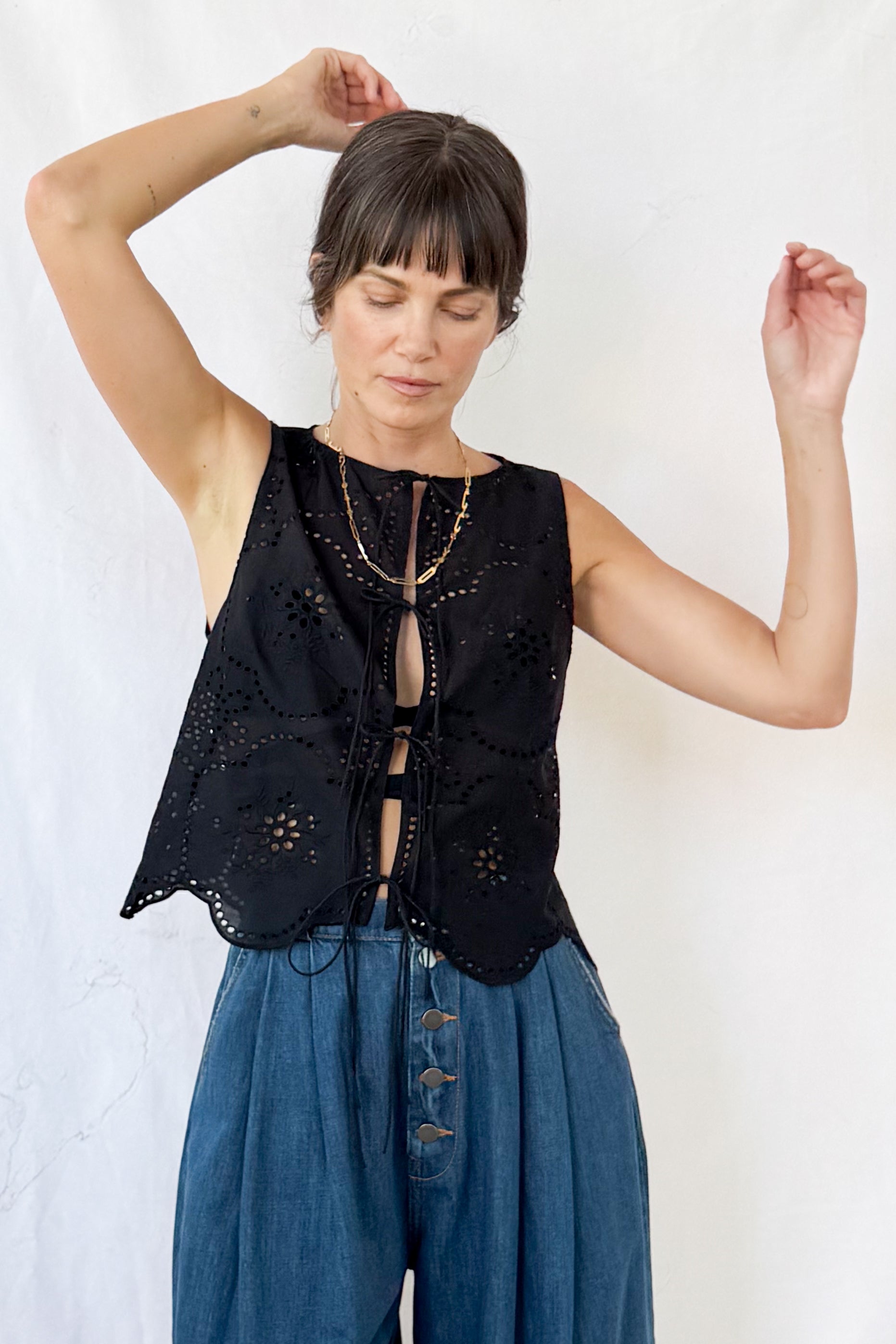 Broderie Tie Tank Top