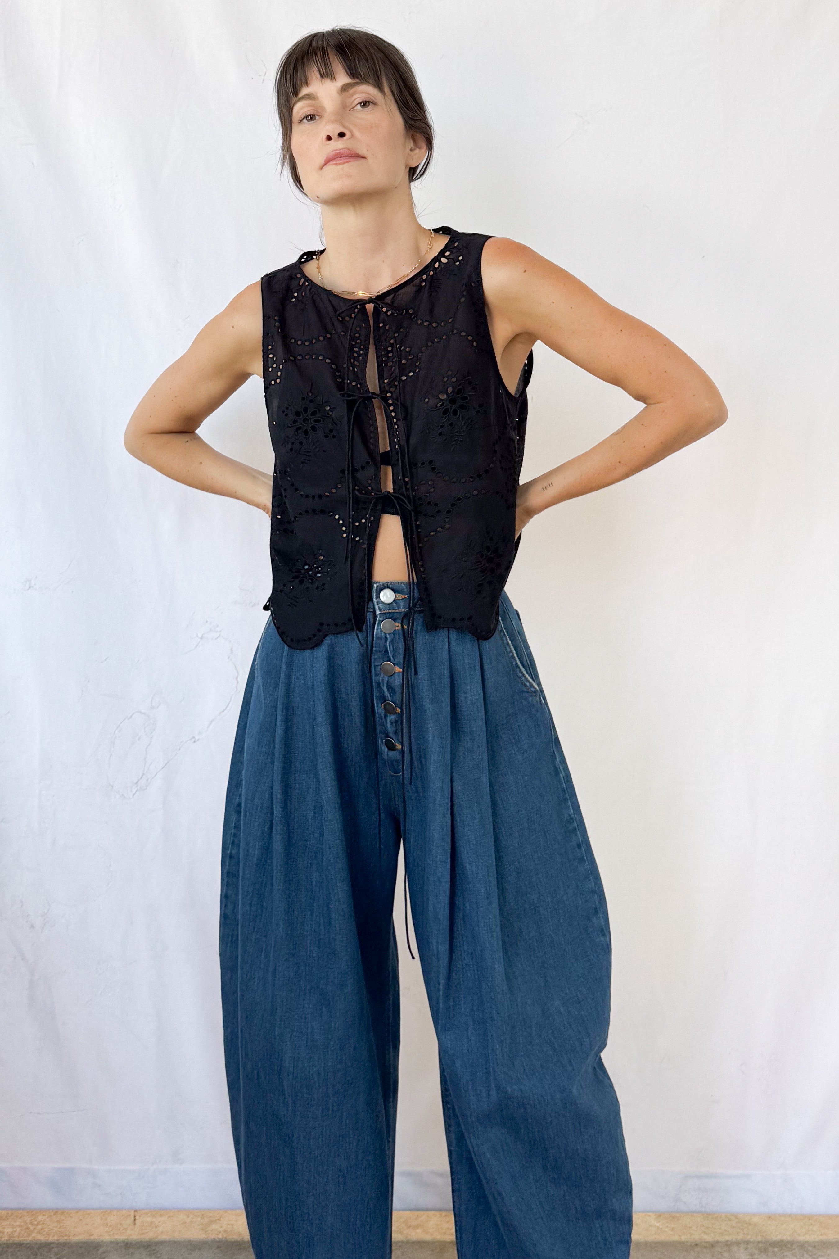 Broderie Tie Tank Top