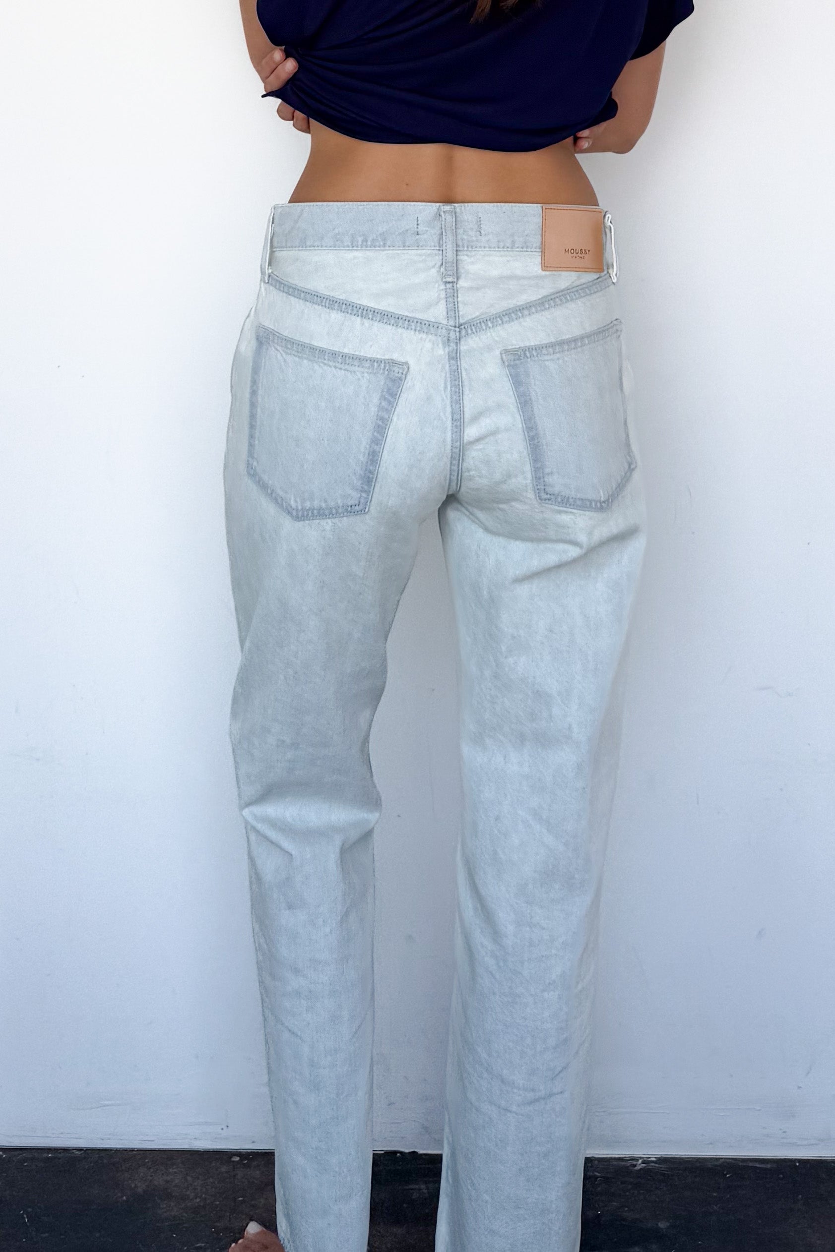 Bainbridge Low Straight Jean