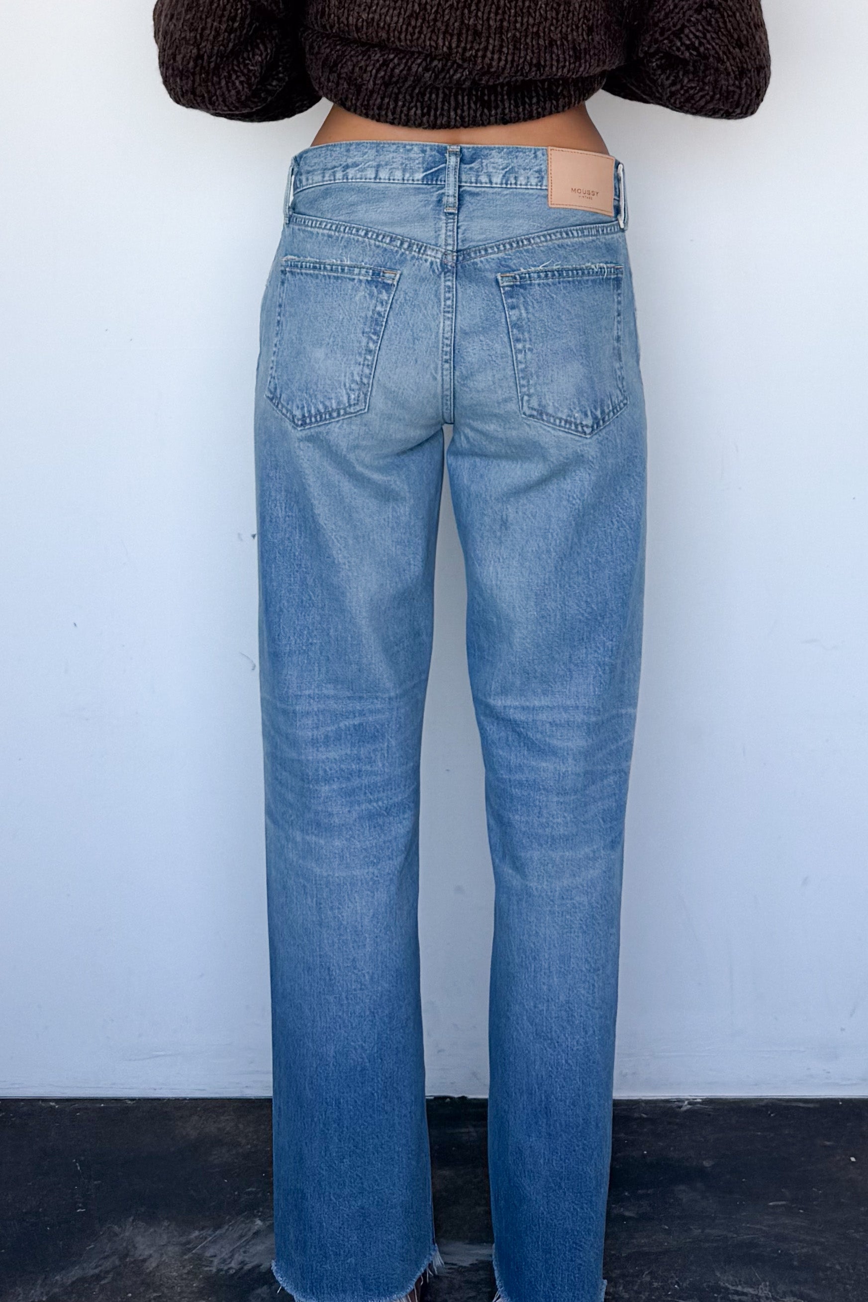 Frankford Low Straight Jean