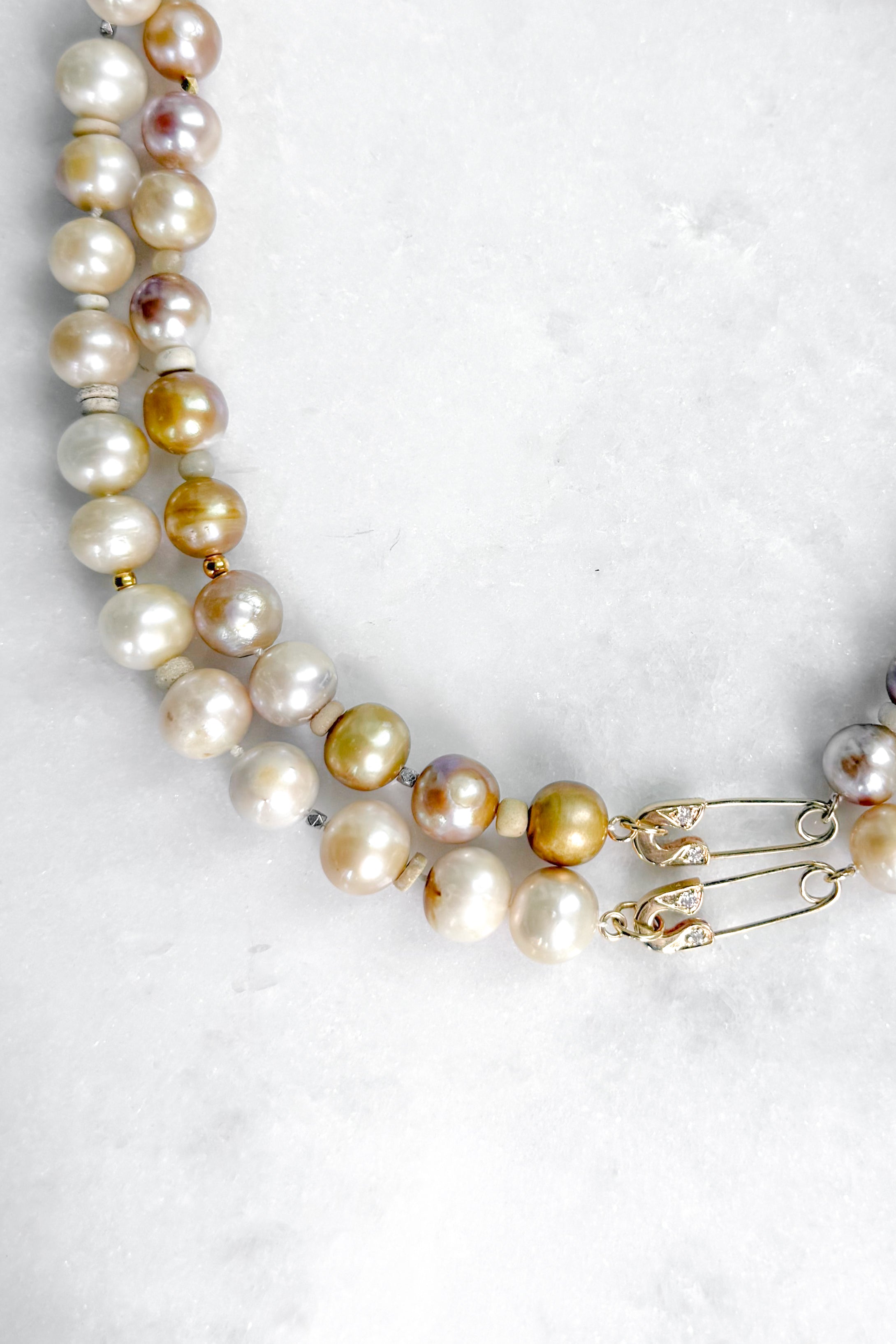 Mauve & Gold Nila Pearl Necklace