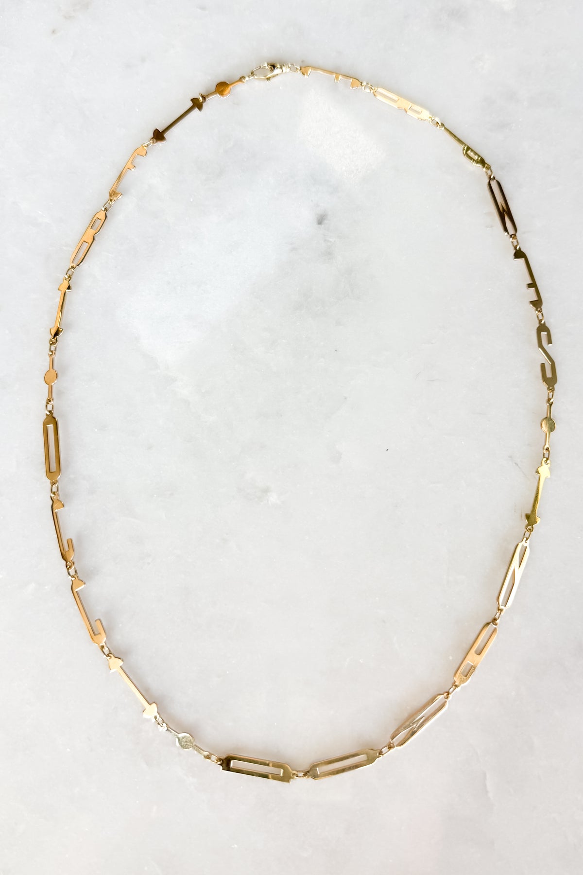 Always Lettera Chain Necklace – SUNROOM