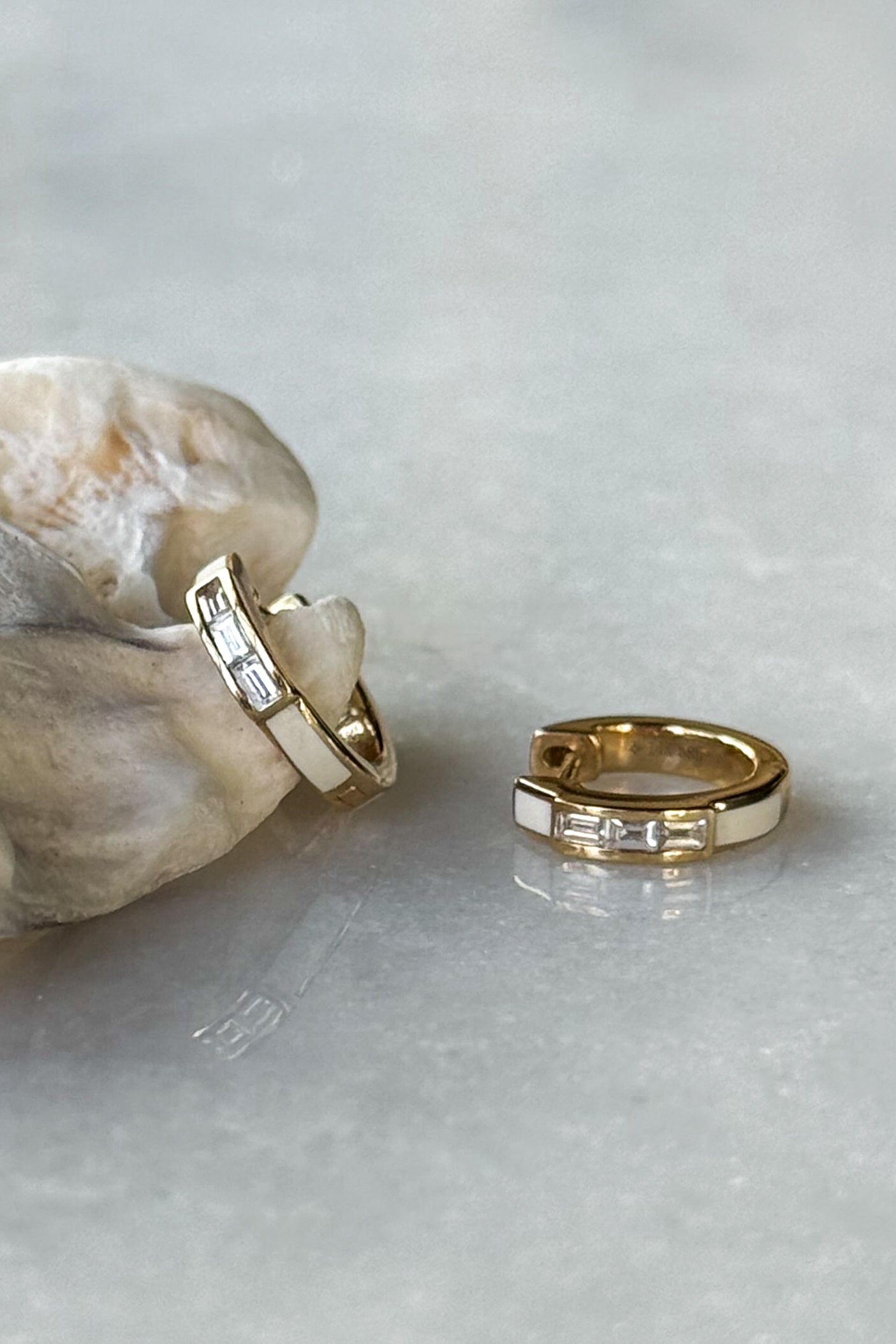Diamond Baguette & White Enamel Huggie Hoop Earring