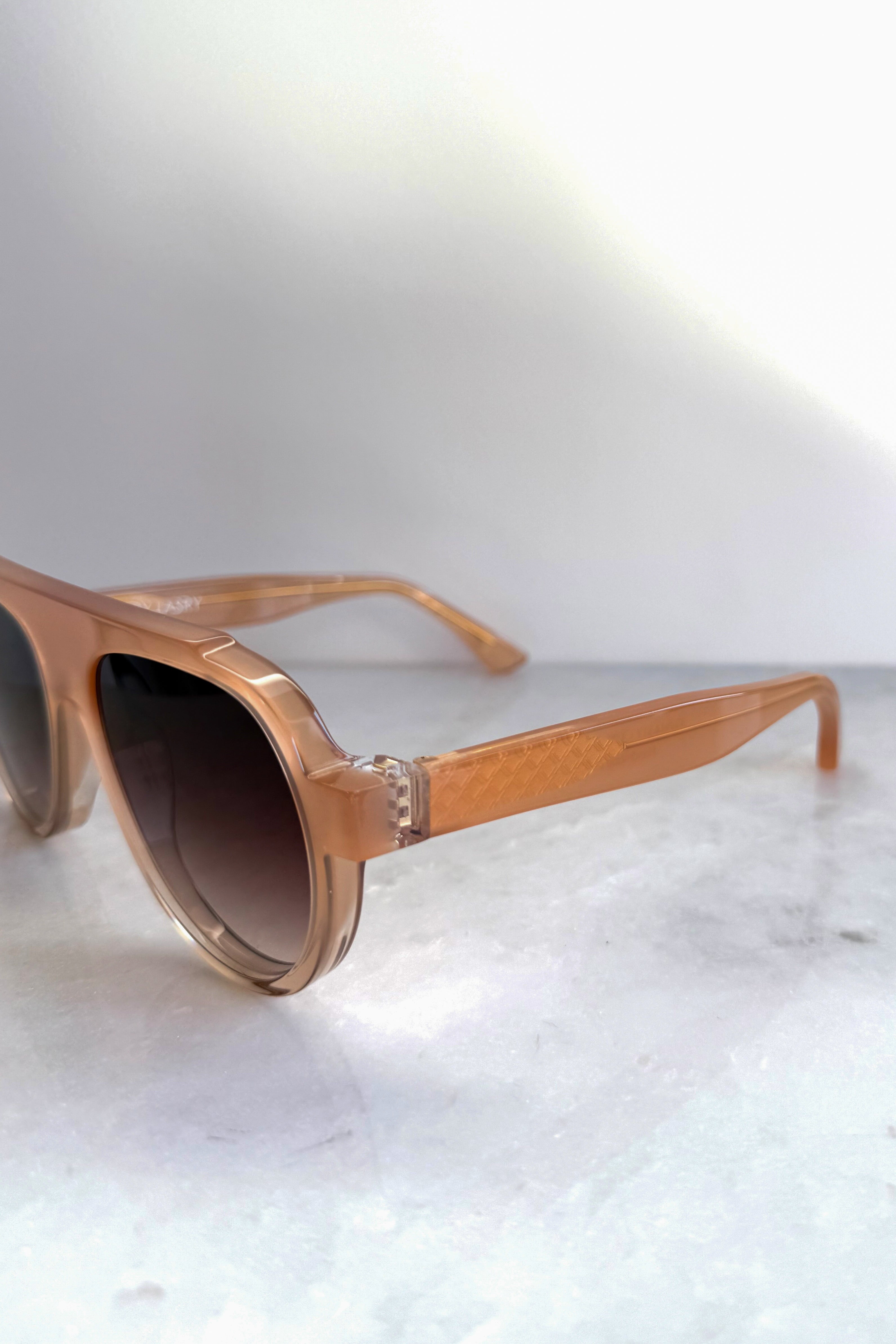 Dynasty Peach Sunglasses