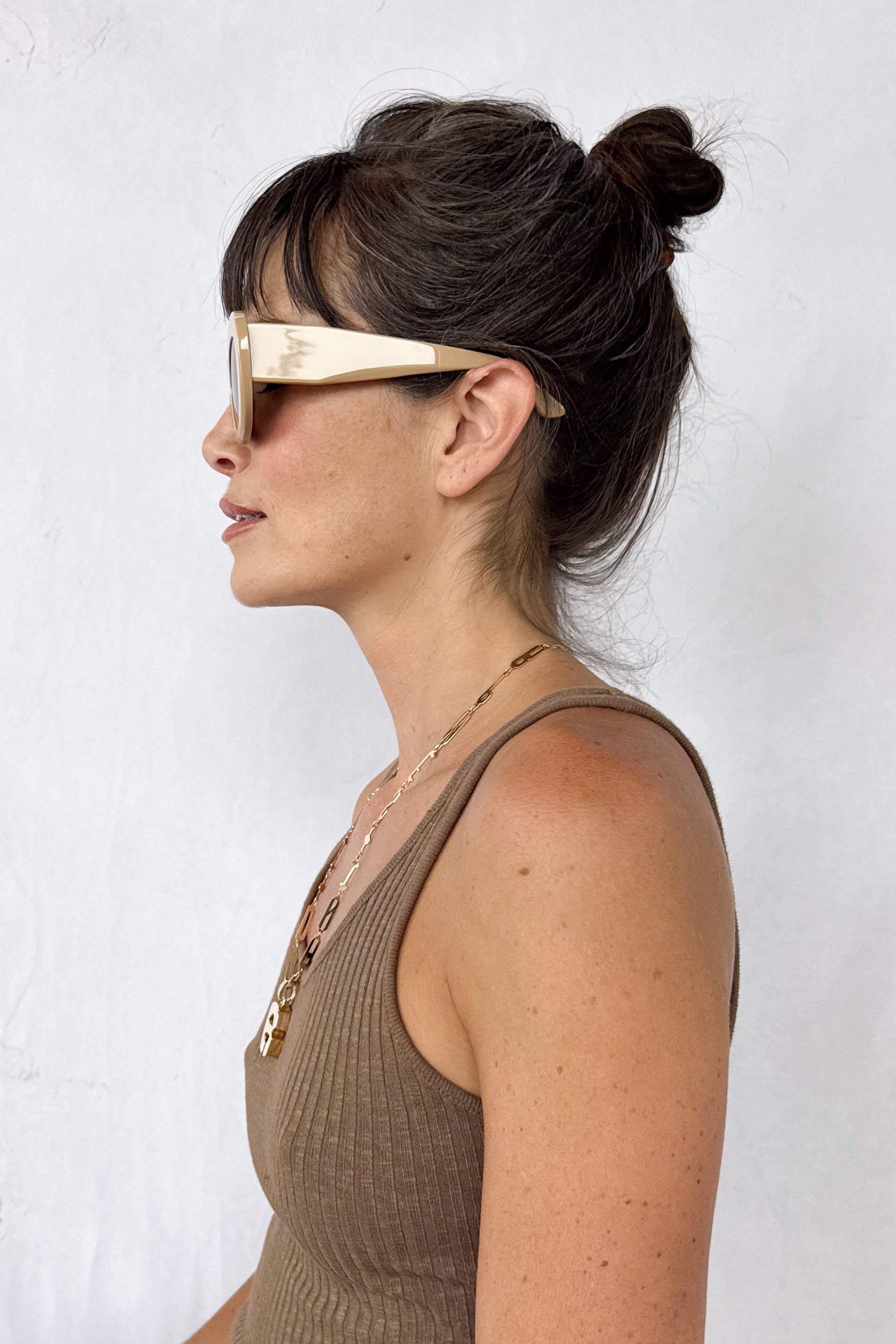 Envy Beige Sunglasses