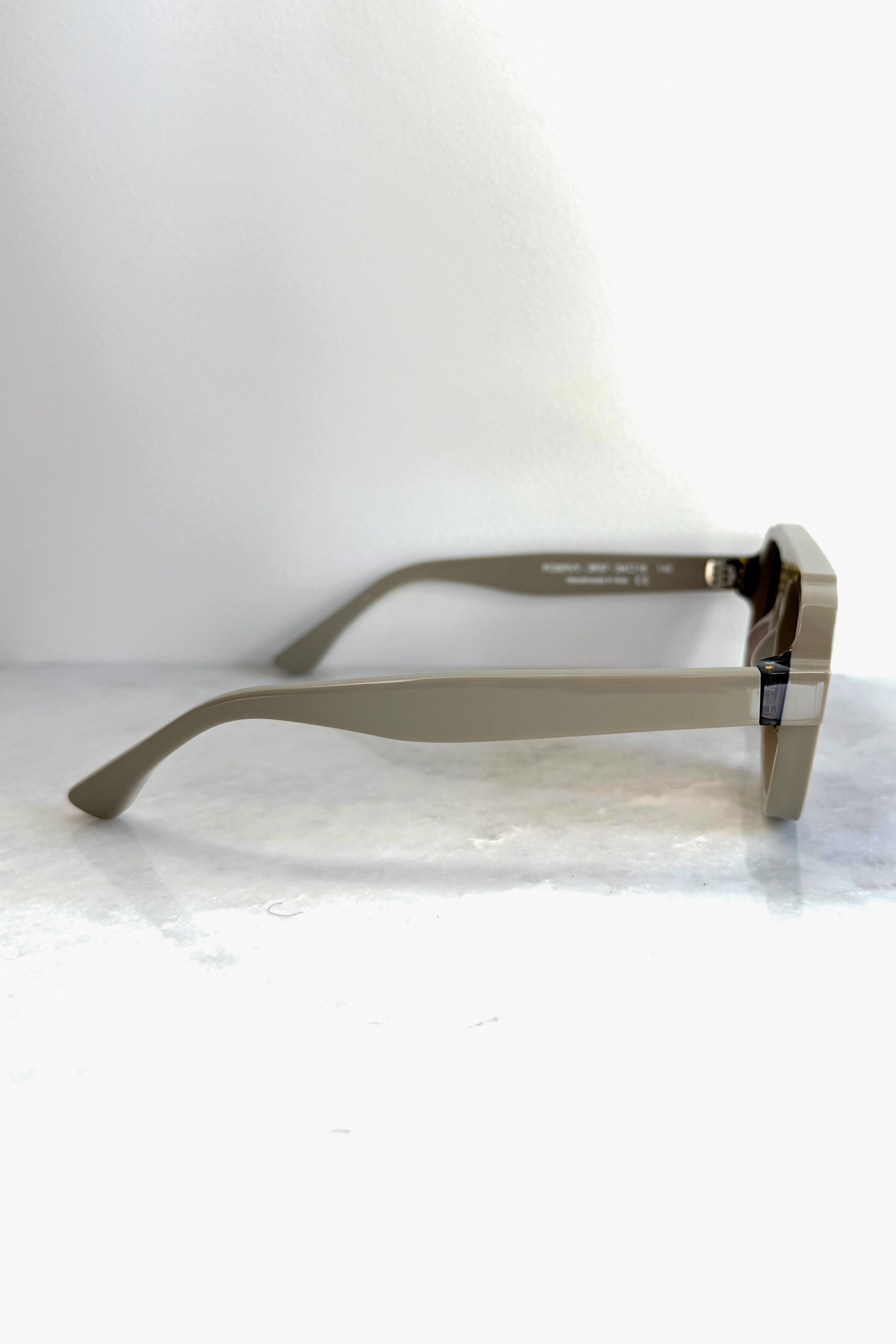 Positivy Greige Sunglasses