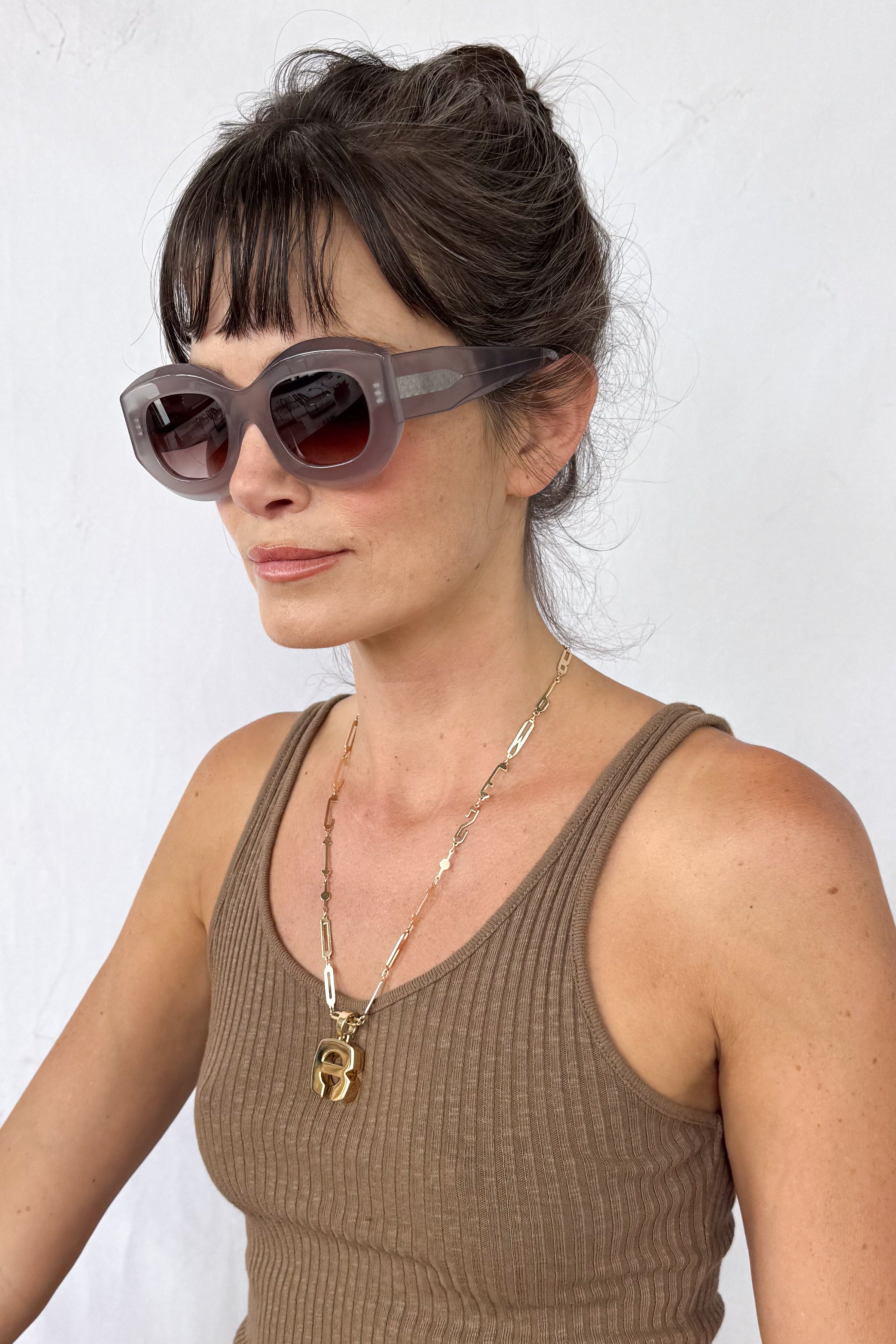 Trophy Milky Smoke Sunglasses