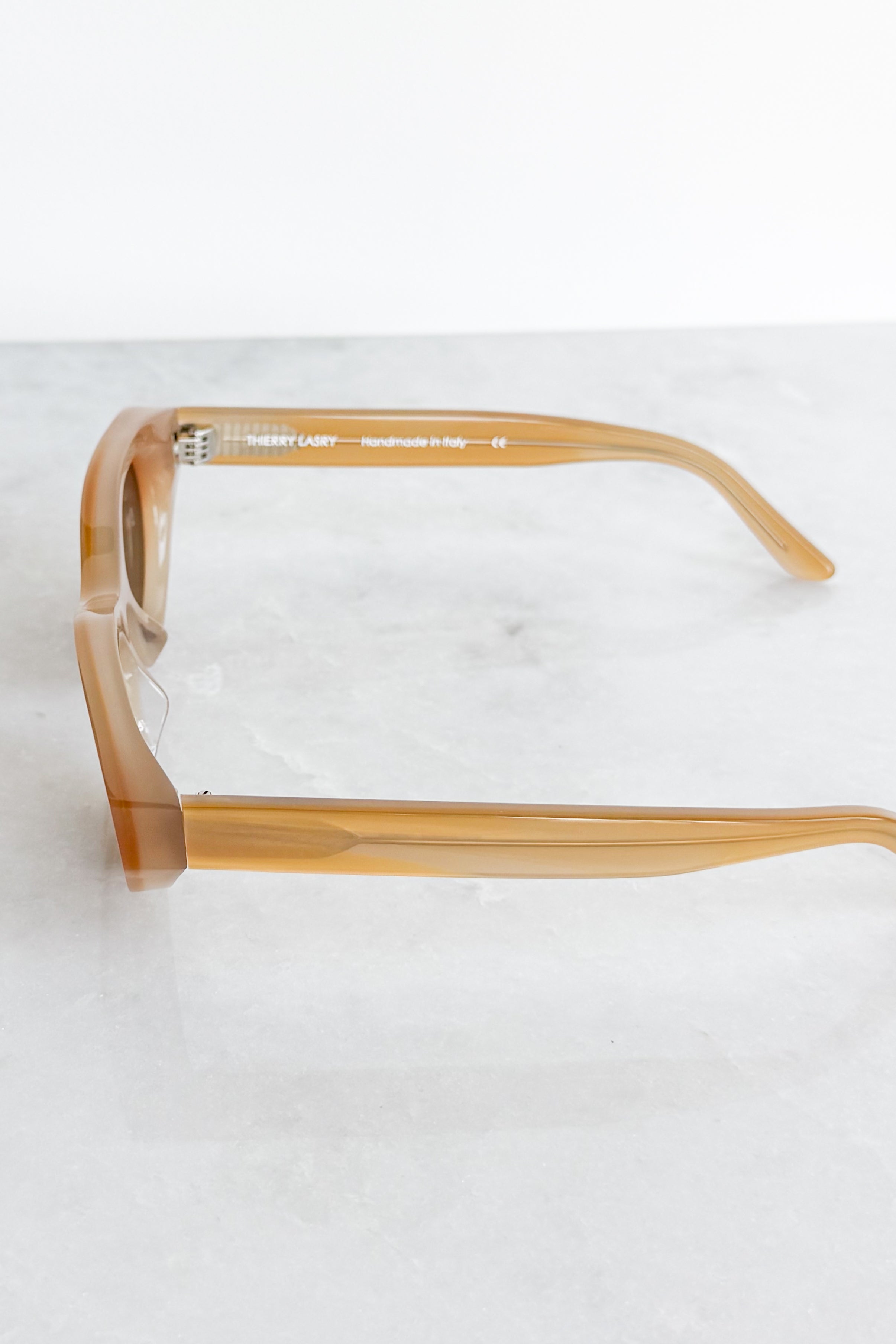 Acidity Yellow Horn Sunglasses