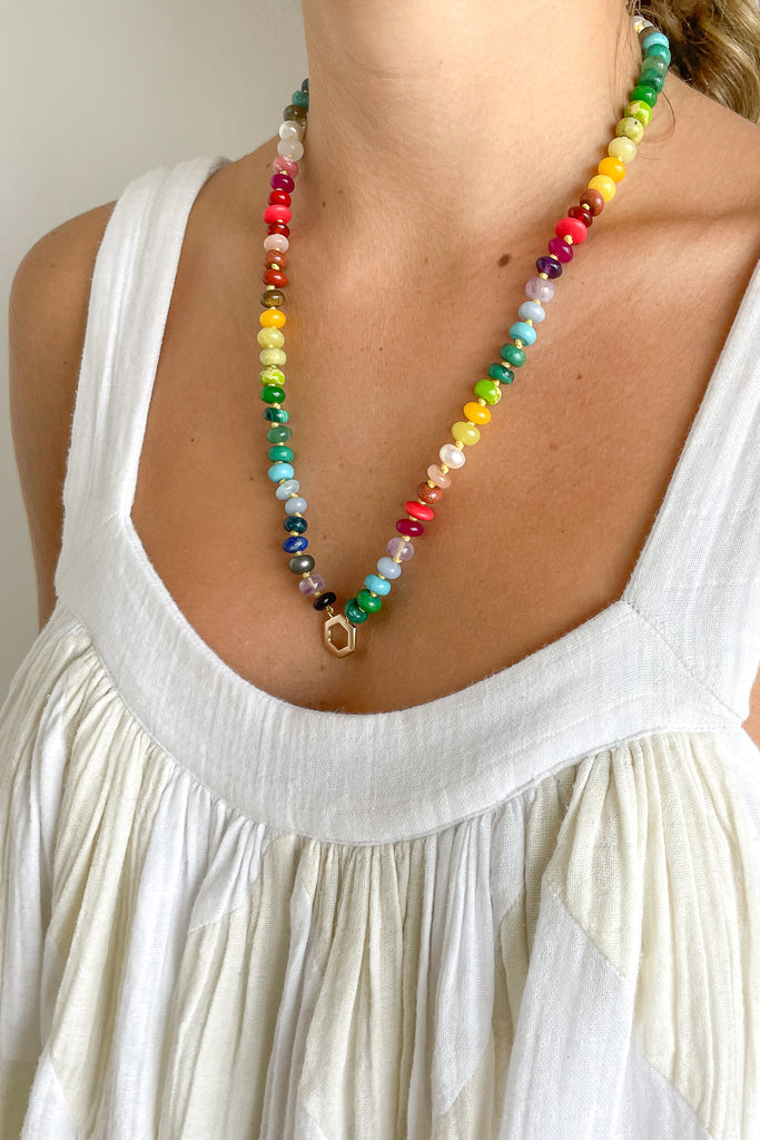 CAROLINA BUCCI FORTE Beads Rainbow Flower 18-karat gold and Lurex  multi-stone necklace kit | NET-A-PORTER